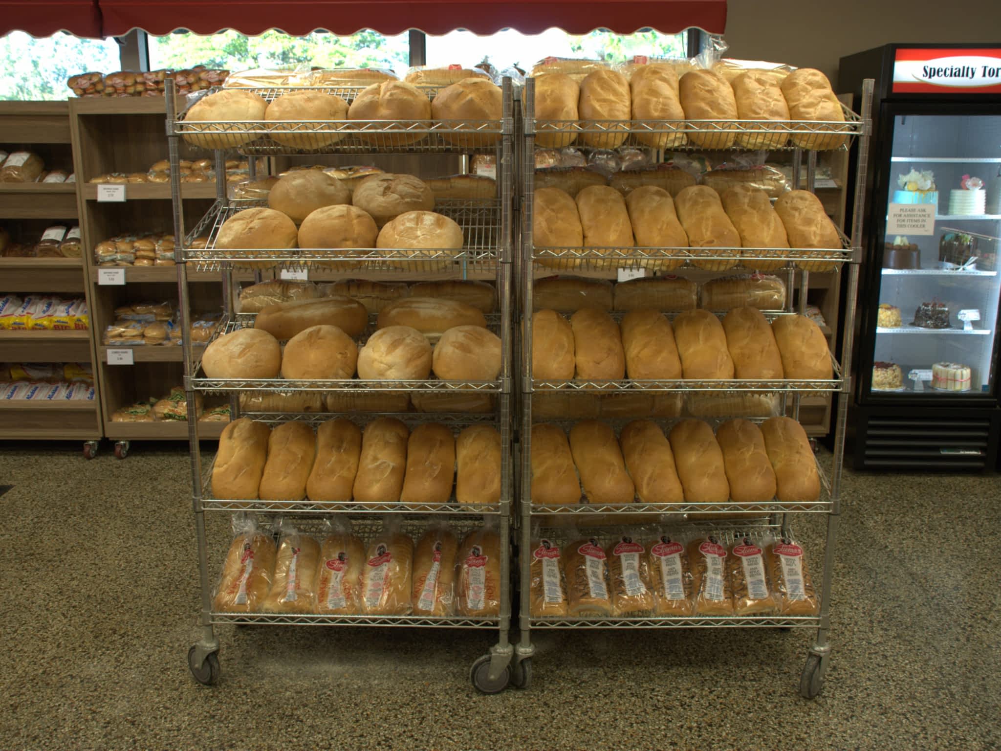 photo Stiemar Bread Windsor Co Ltd