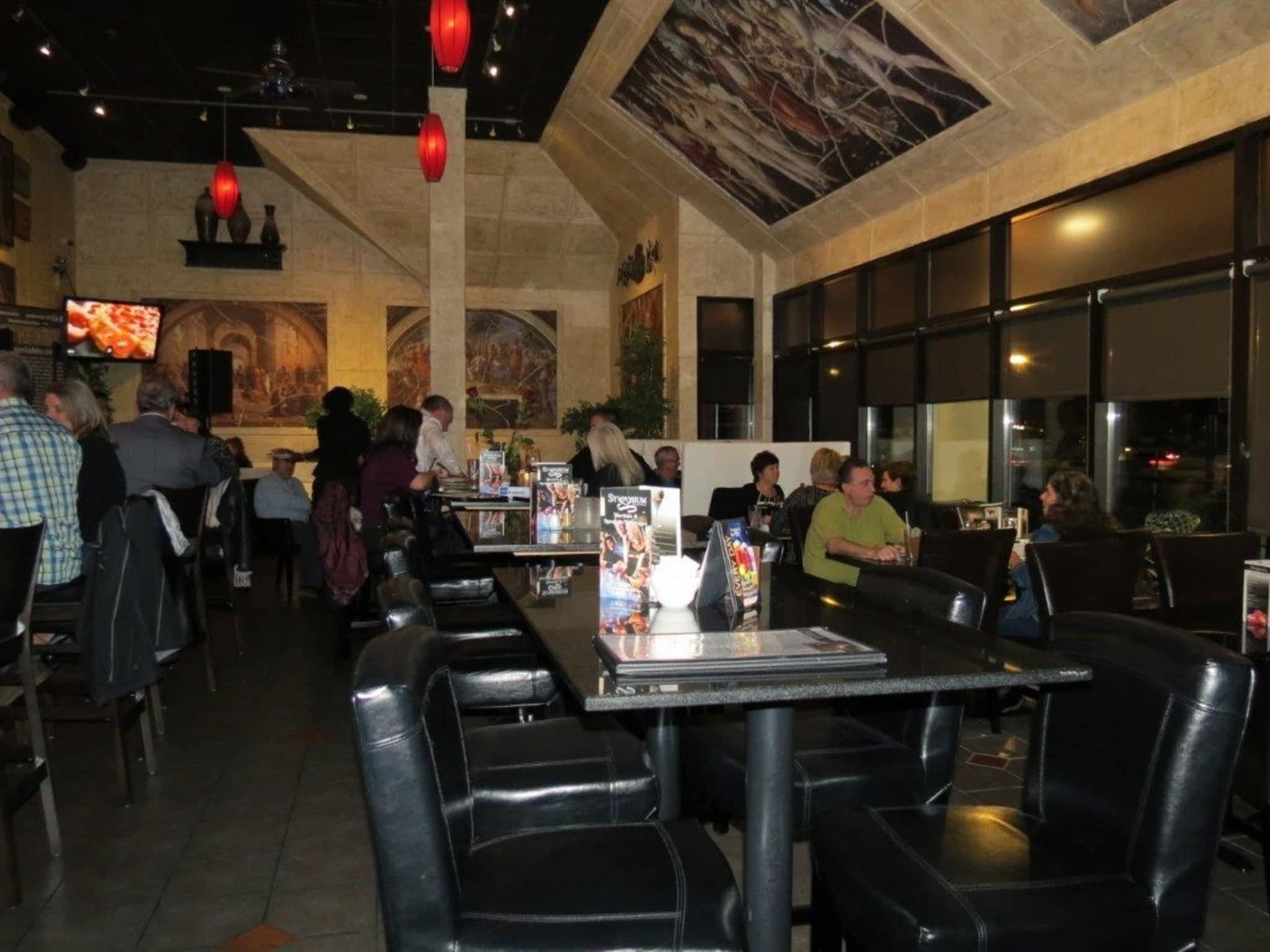 photo Symposium Cafe Restaurant Mississauga