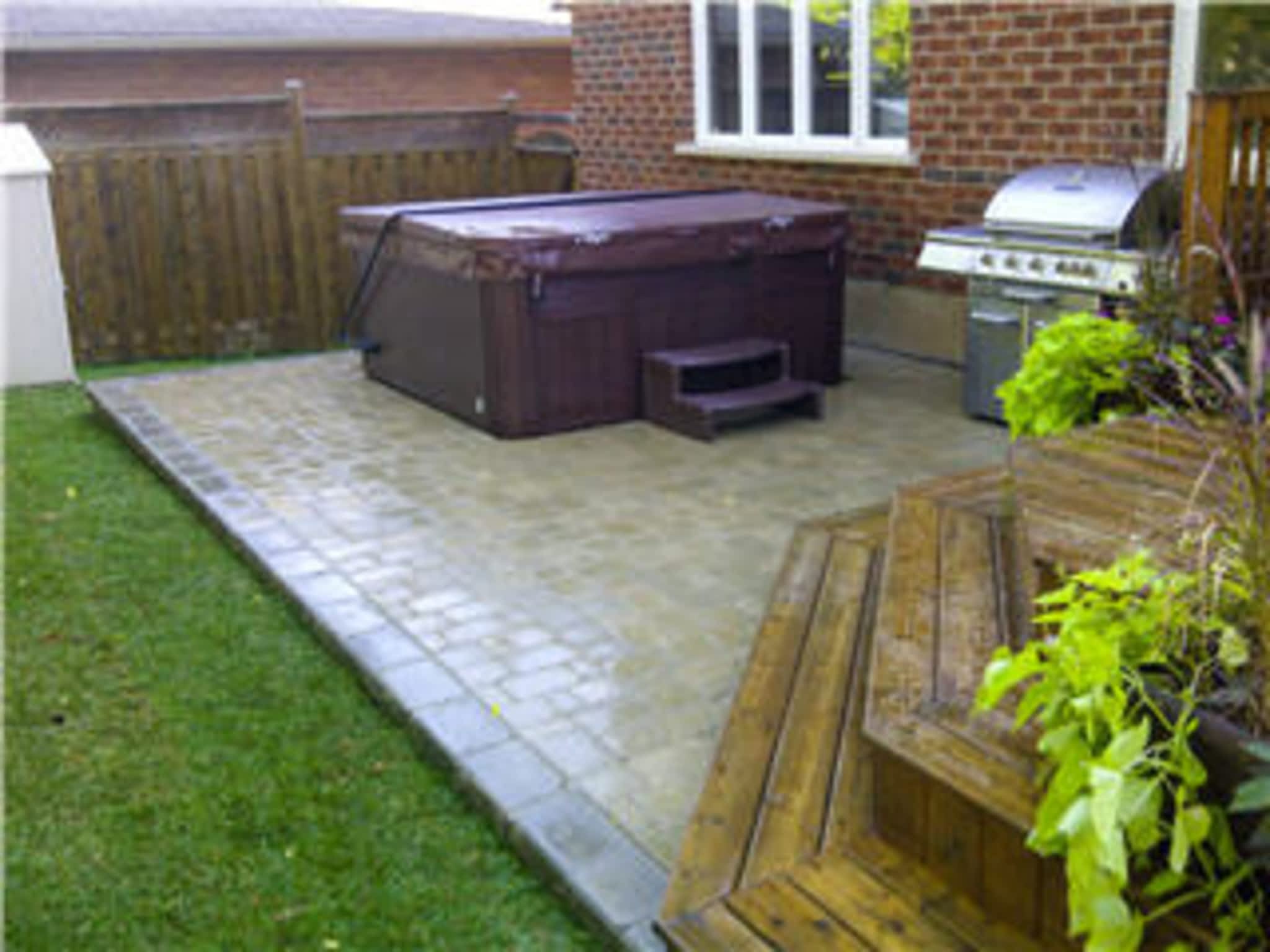 photo Dundas Landscaping