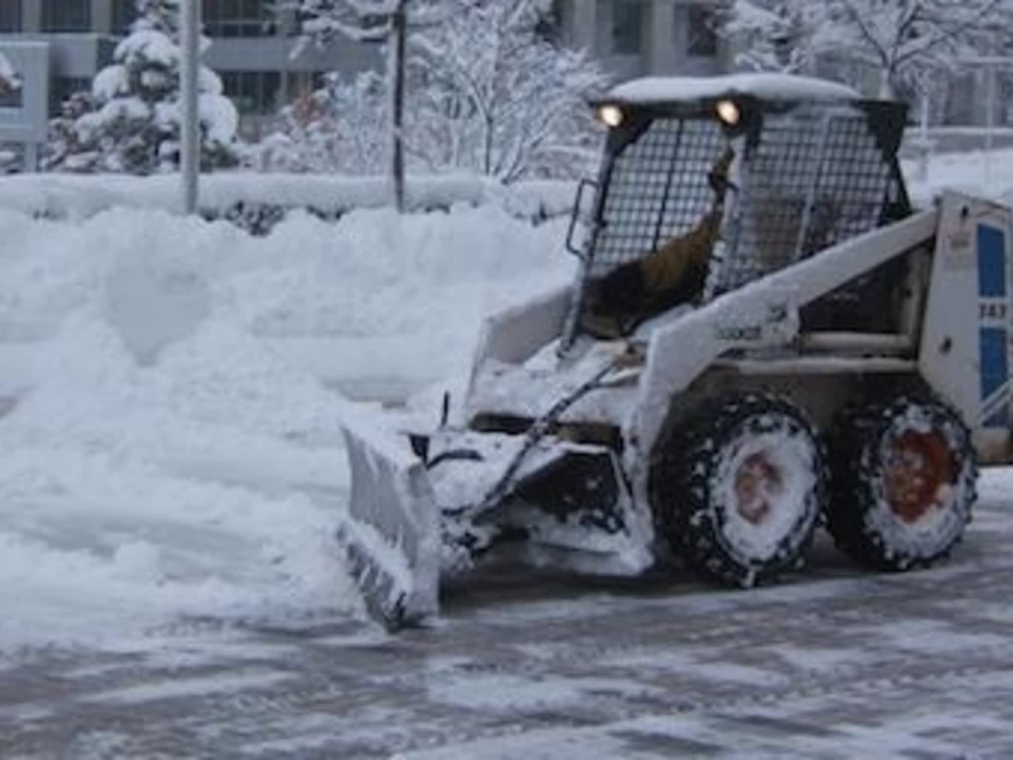 photo CEC Residential Snow Removal