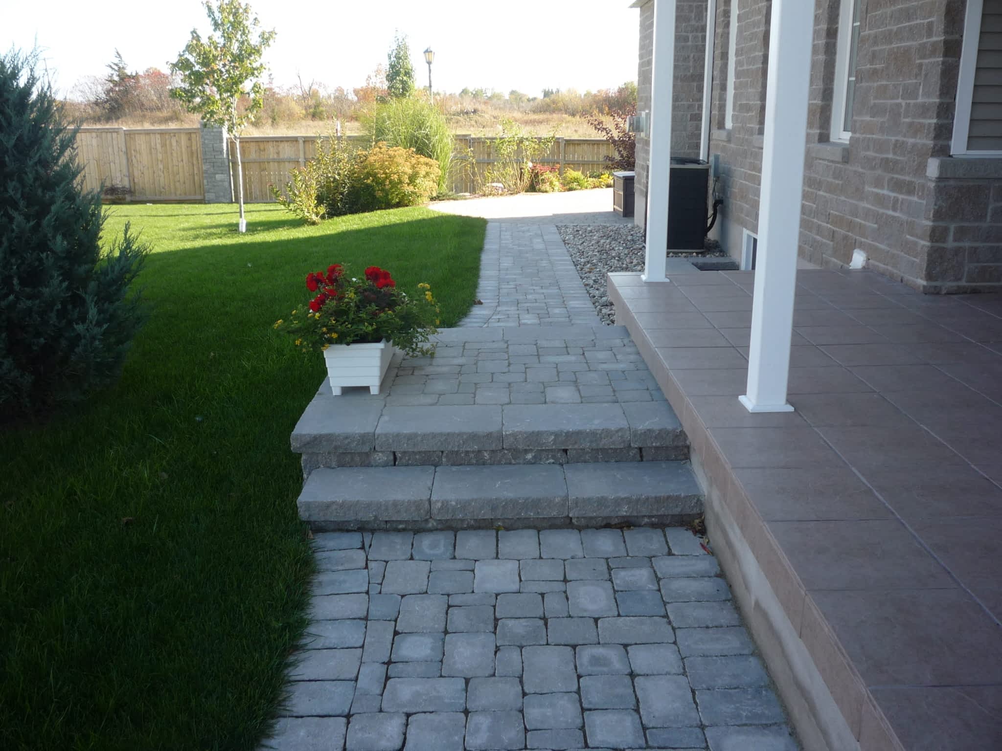 photo Kingston Interlocking Paving Stone