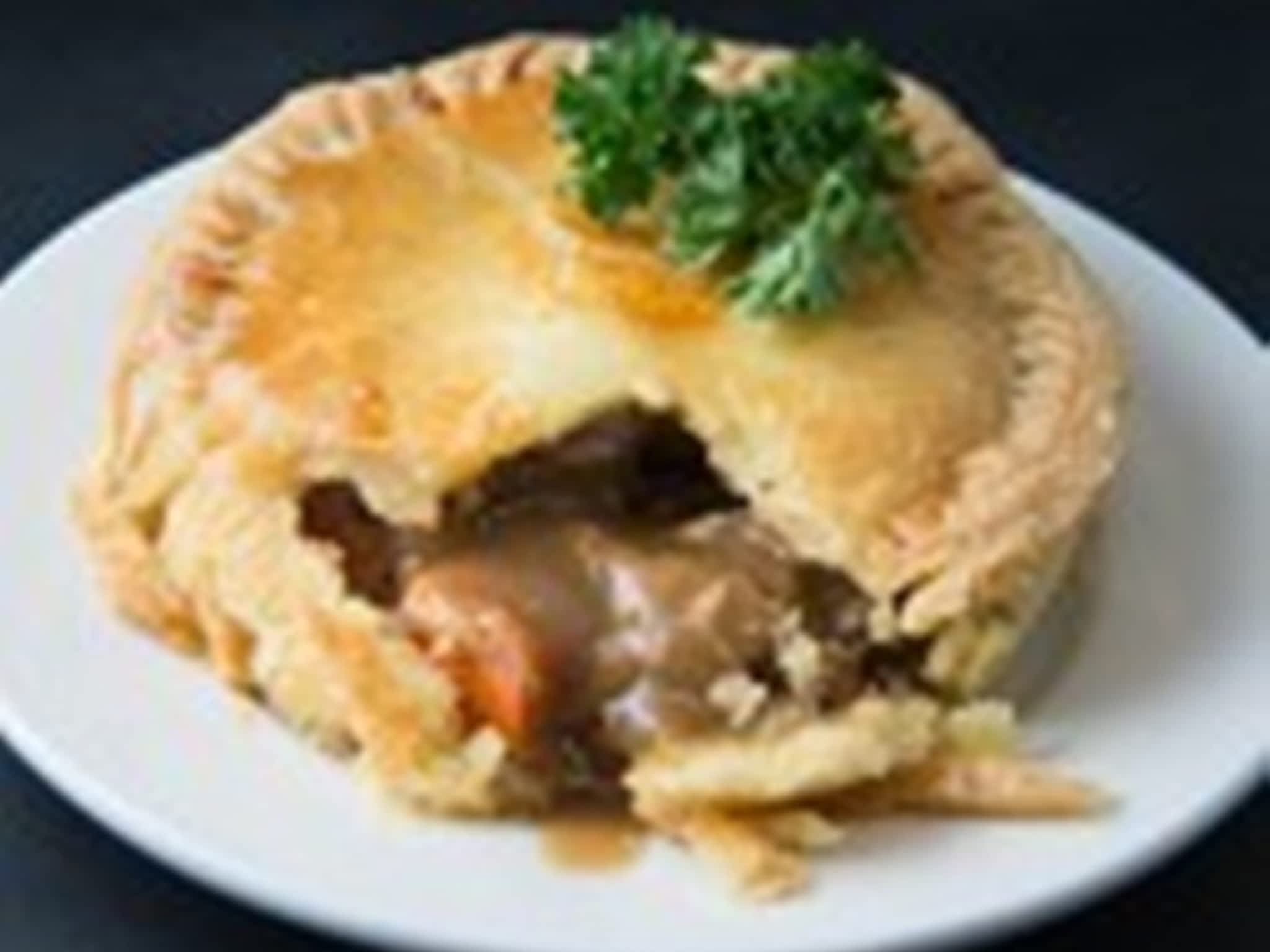 photo Mae's Elite Foods & Catering Inc