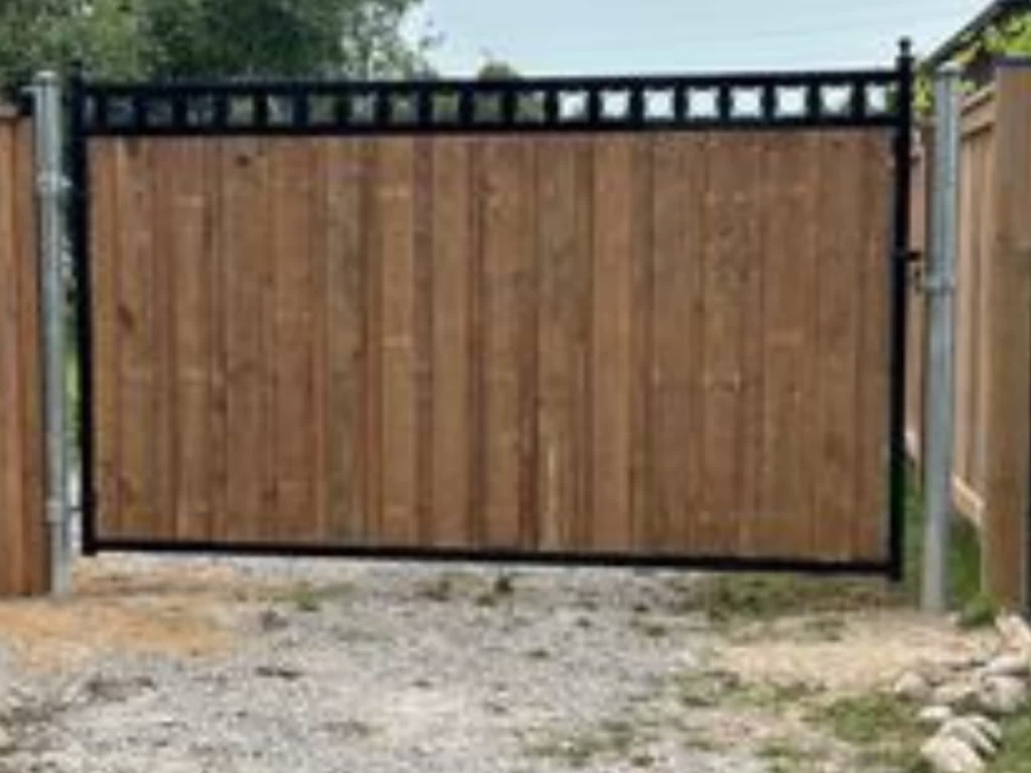 photo Dynamic Fence