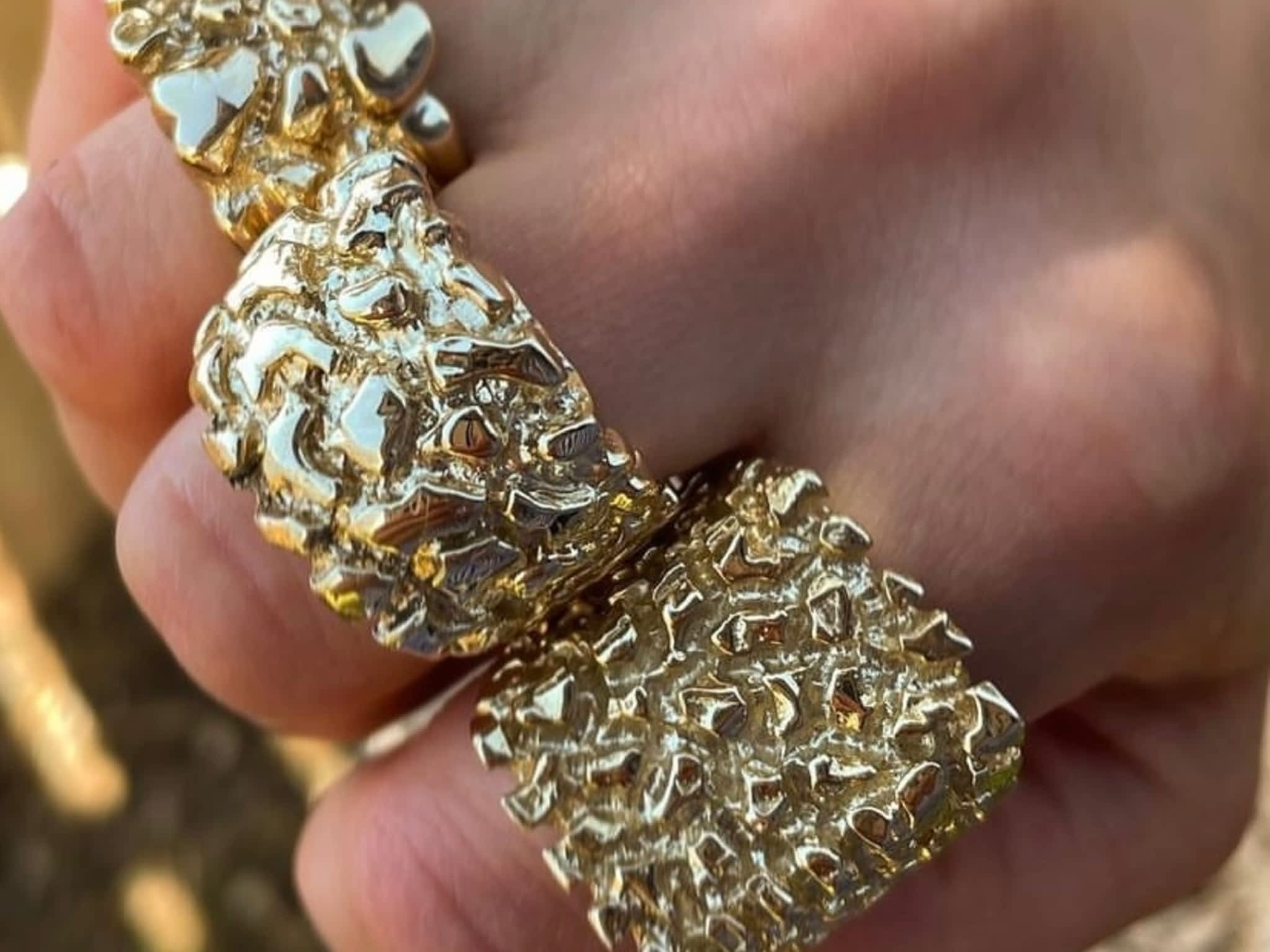 photo Golden Hand Jewellery