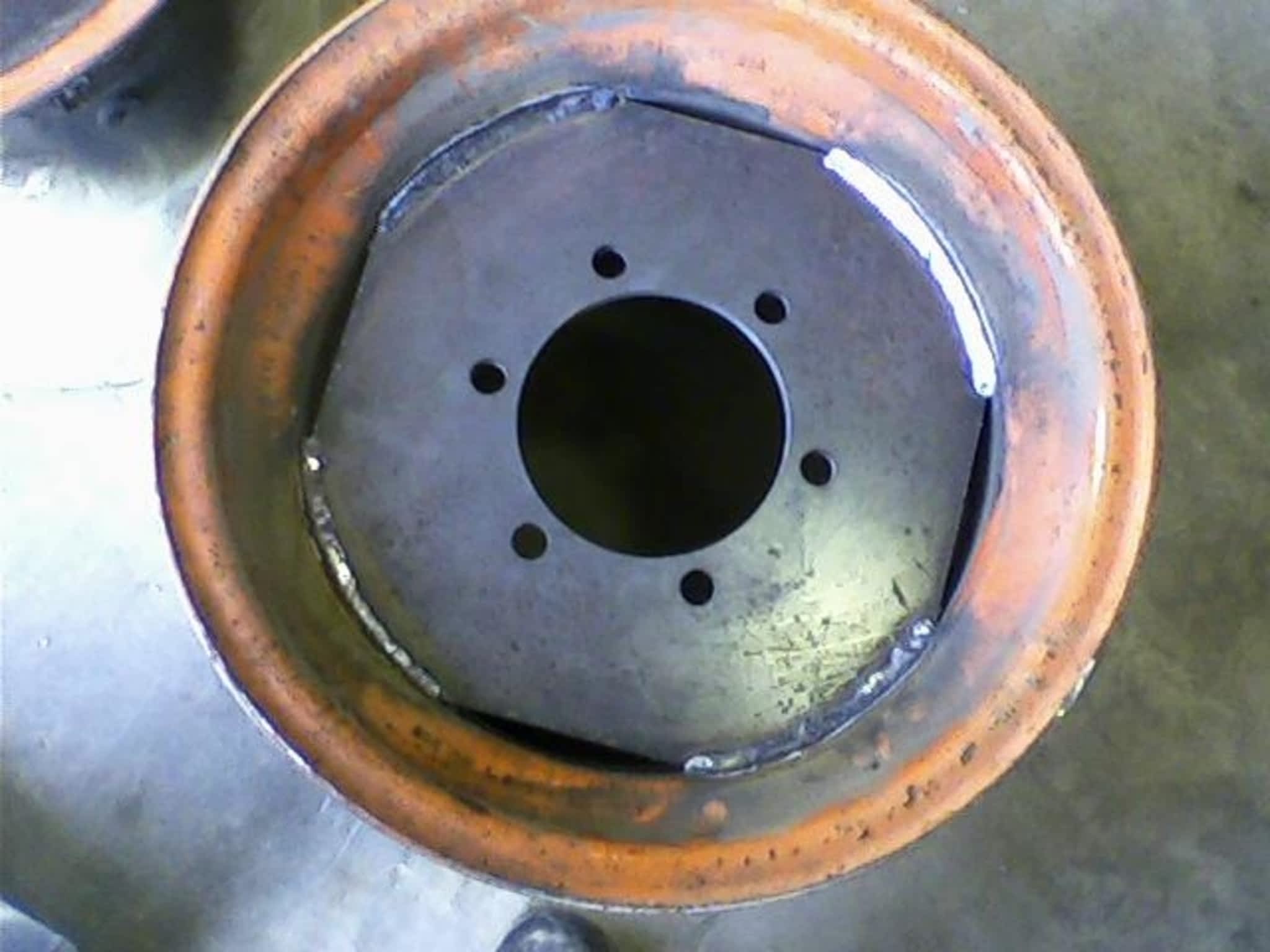 photo Cosmic Mobile Welding