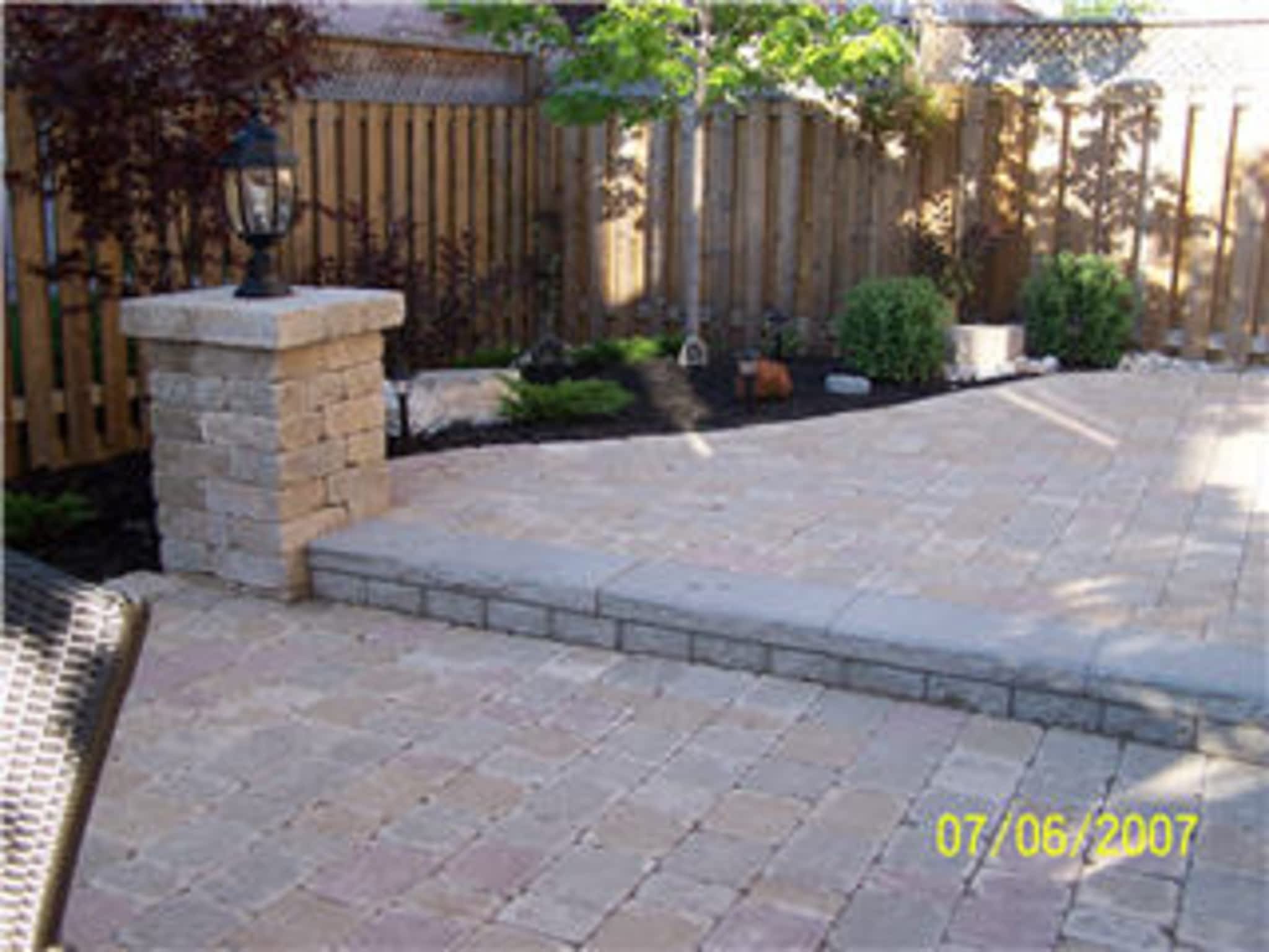 Aurora Interlock Landscaping & Pools Inc Aurora, ON 1131 King Rd