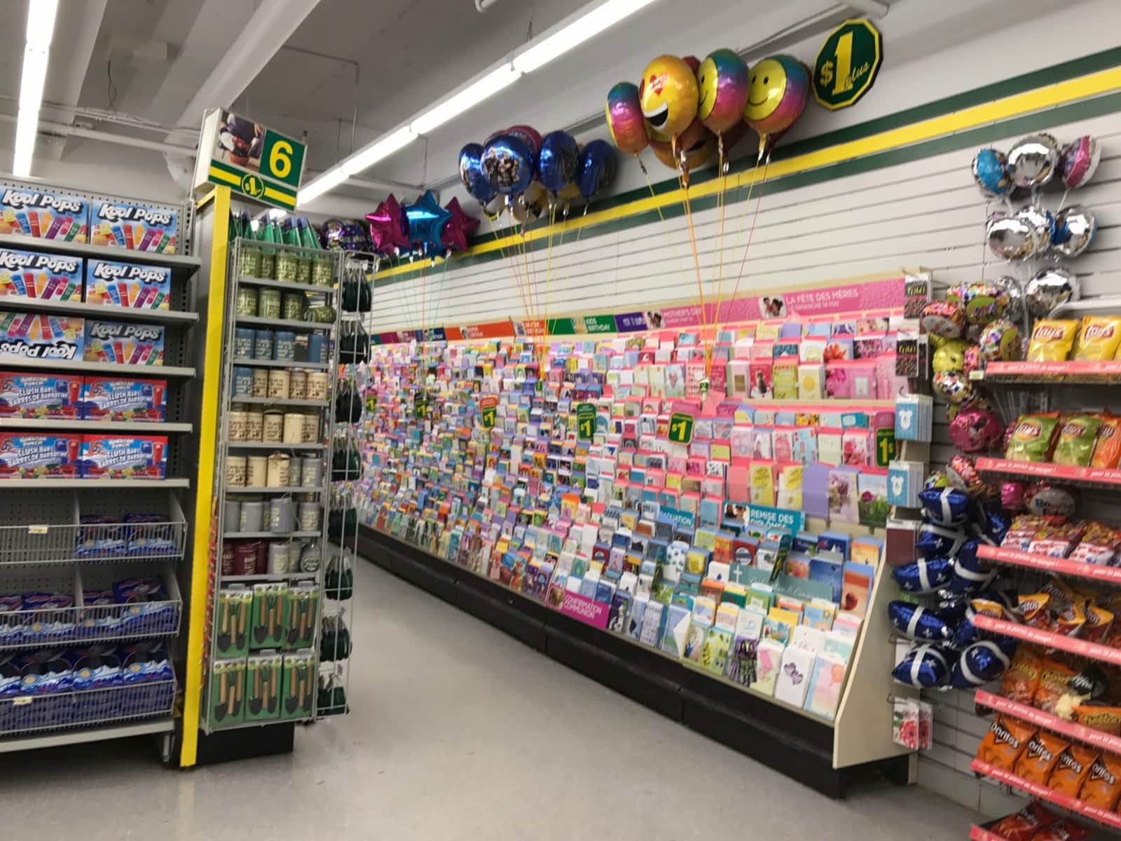 Dollarama - Horaire D'ouverture - 6900 Boul Décarie, Côte-St-Luc, QC