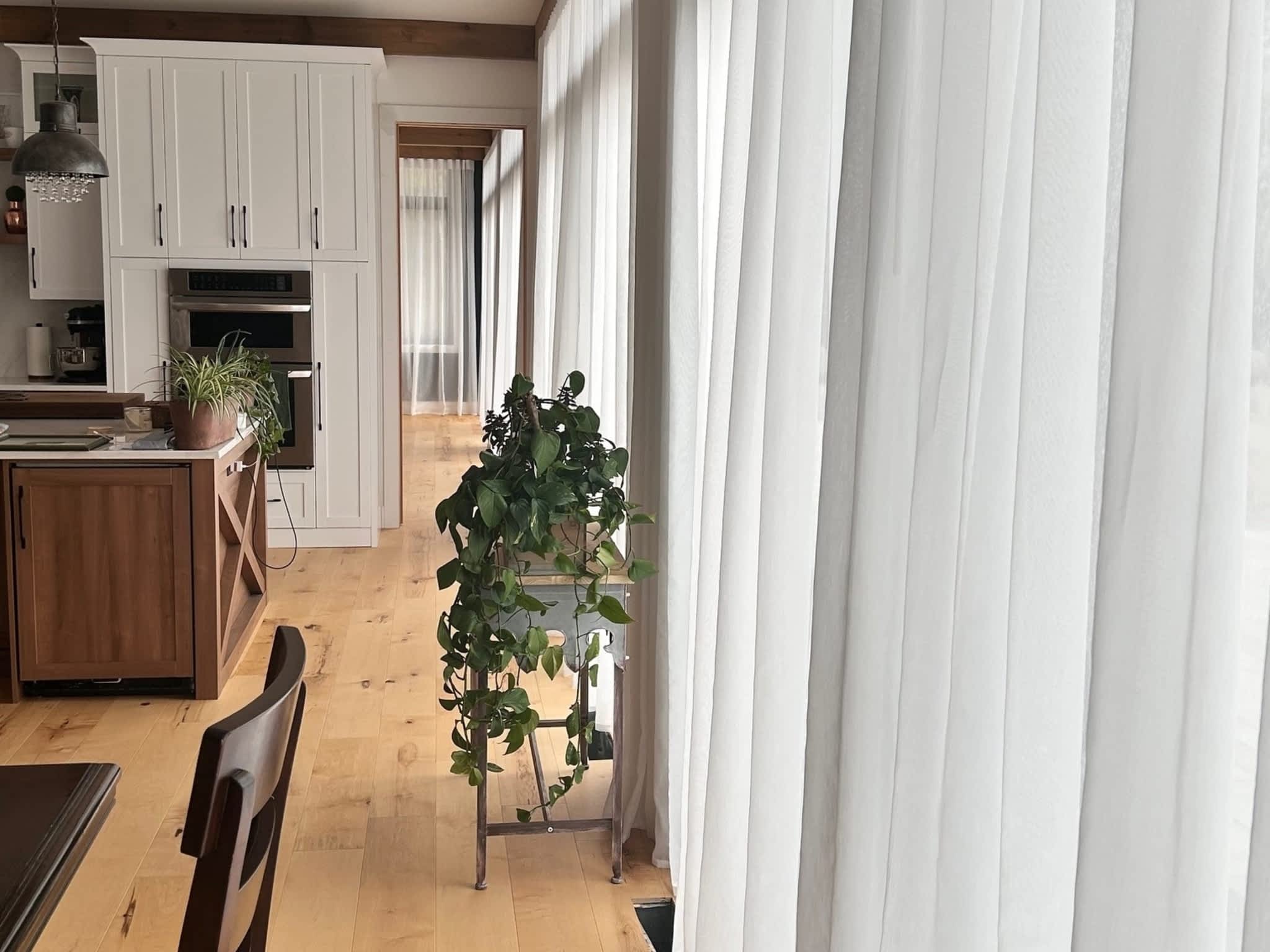 photo Storeplus Inc.