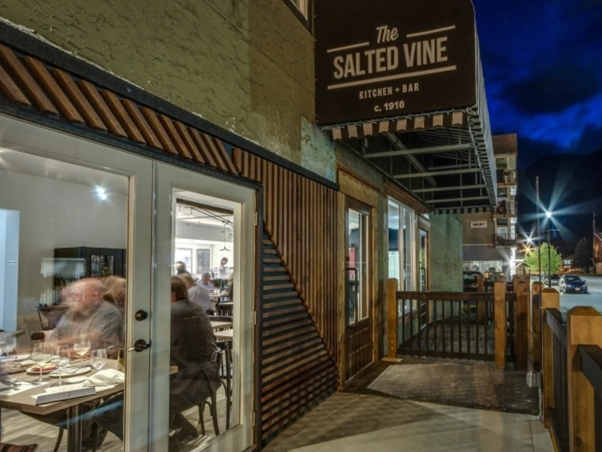 photo Salted Vine Kitchen & Bar