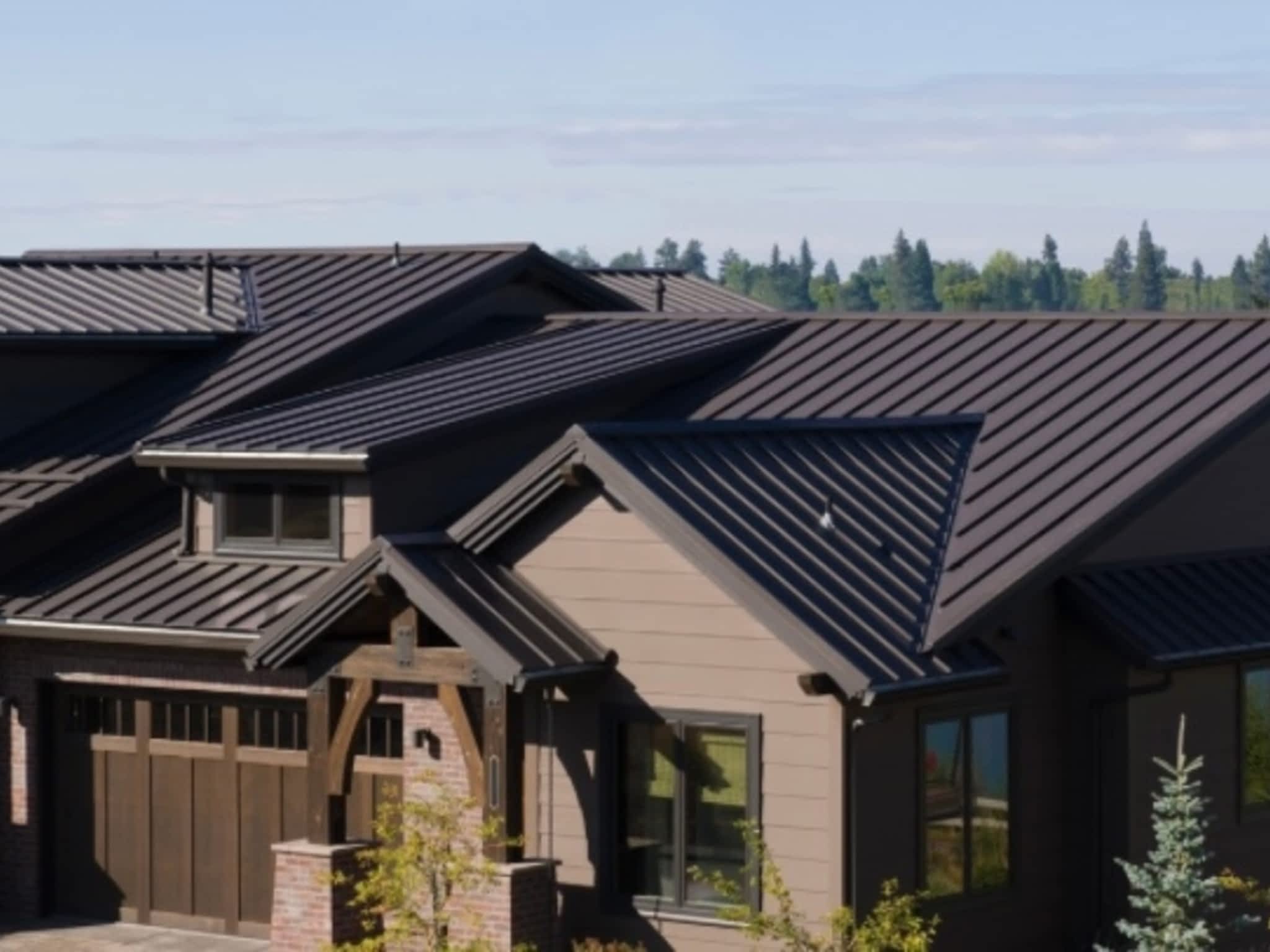 photo Toiture Brossard - Couvreur Bardeaux et toit plat