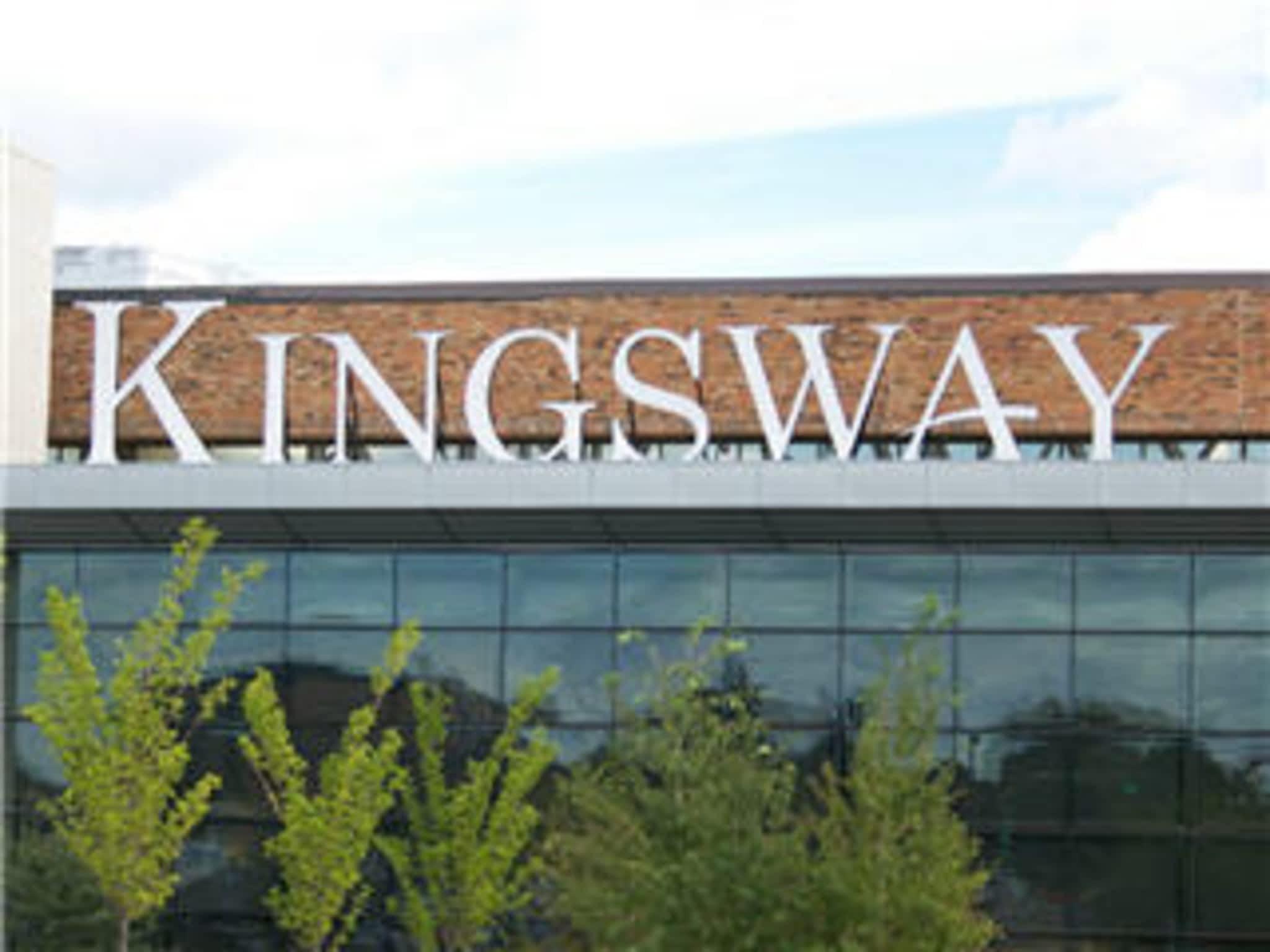 photo Kingsway Garden Denture Clinic