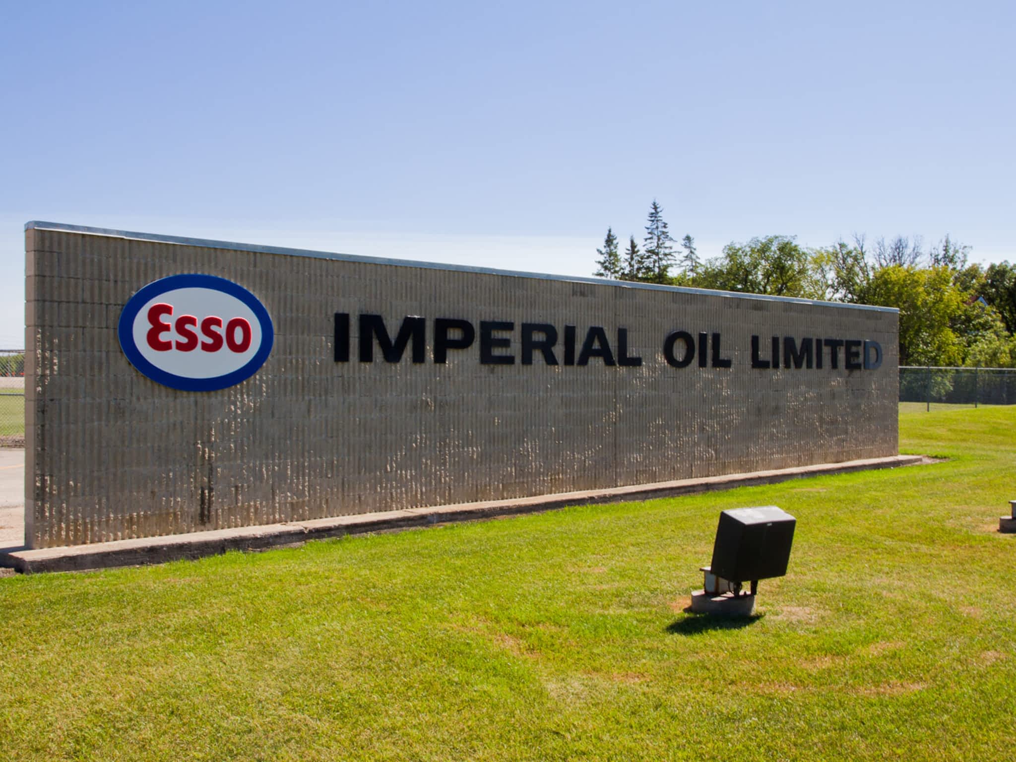 photo Interlake Electric Ltd