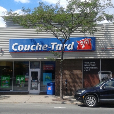 Couche-Tard - Dépanneurs