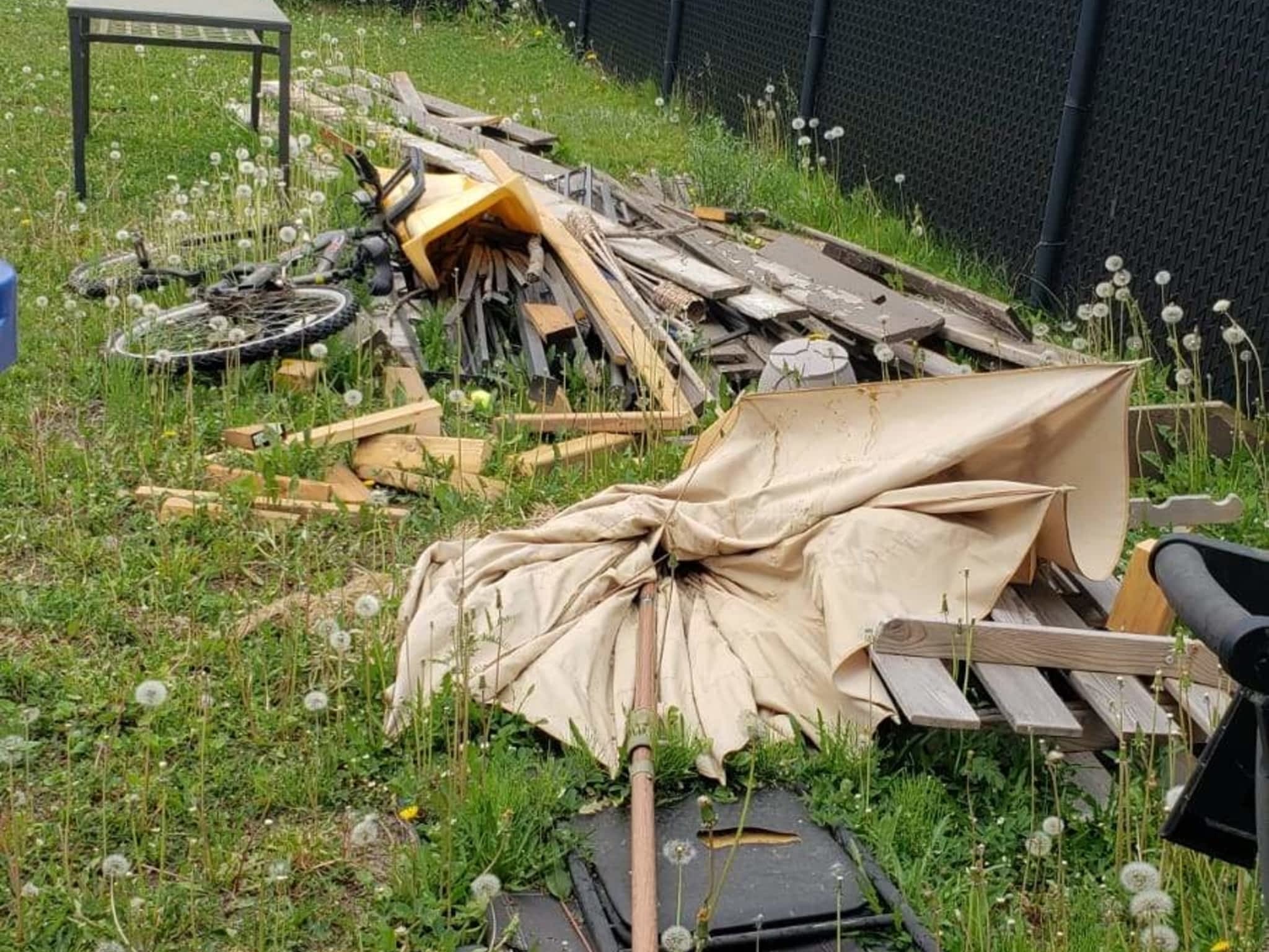 photo Junk Removal In Toronto- Demolition Service