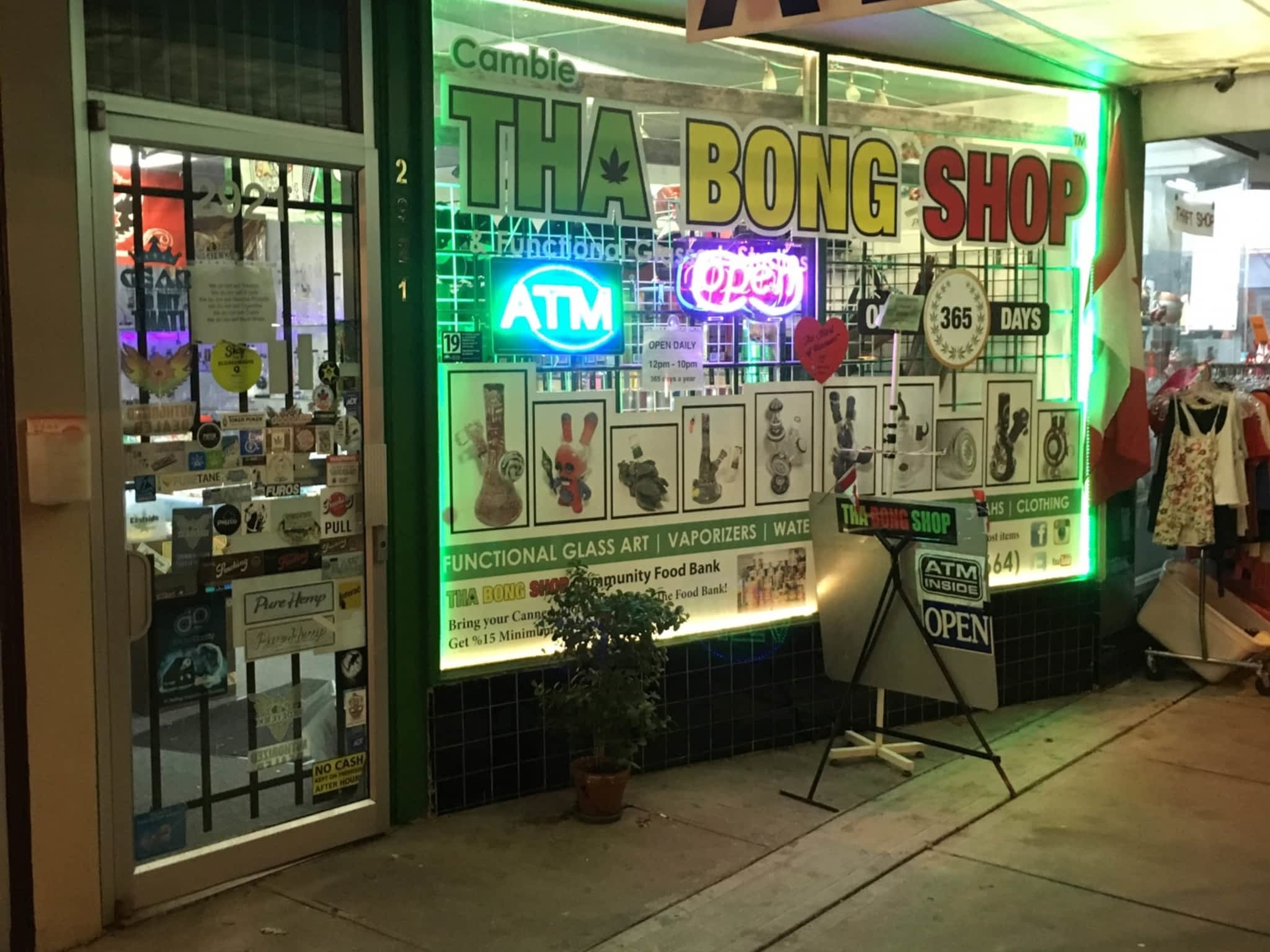 photo Tha Bong Shop