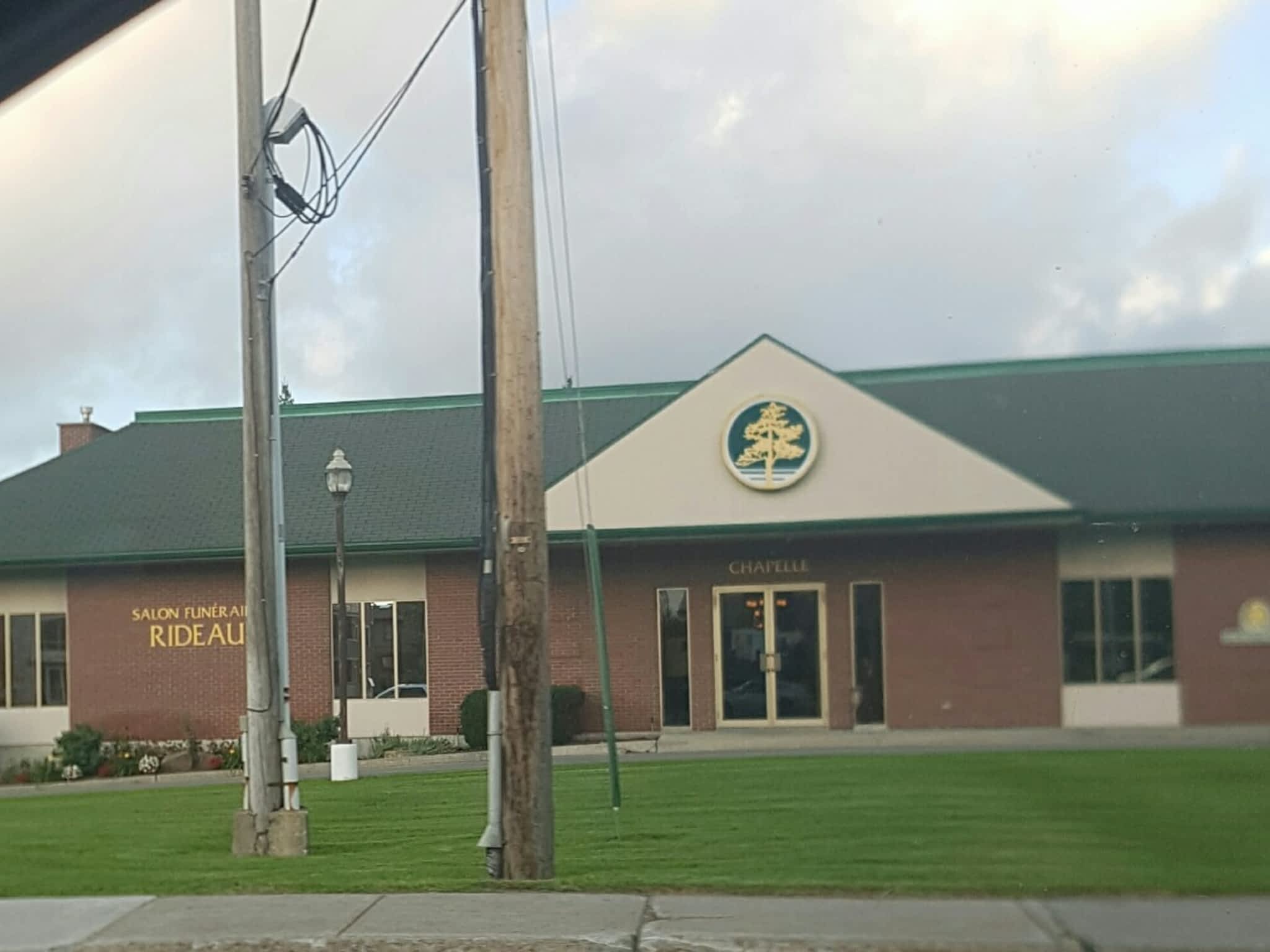 photo Rideau Memorial Gardens & Funeral Home