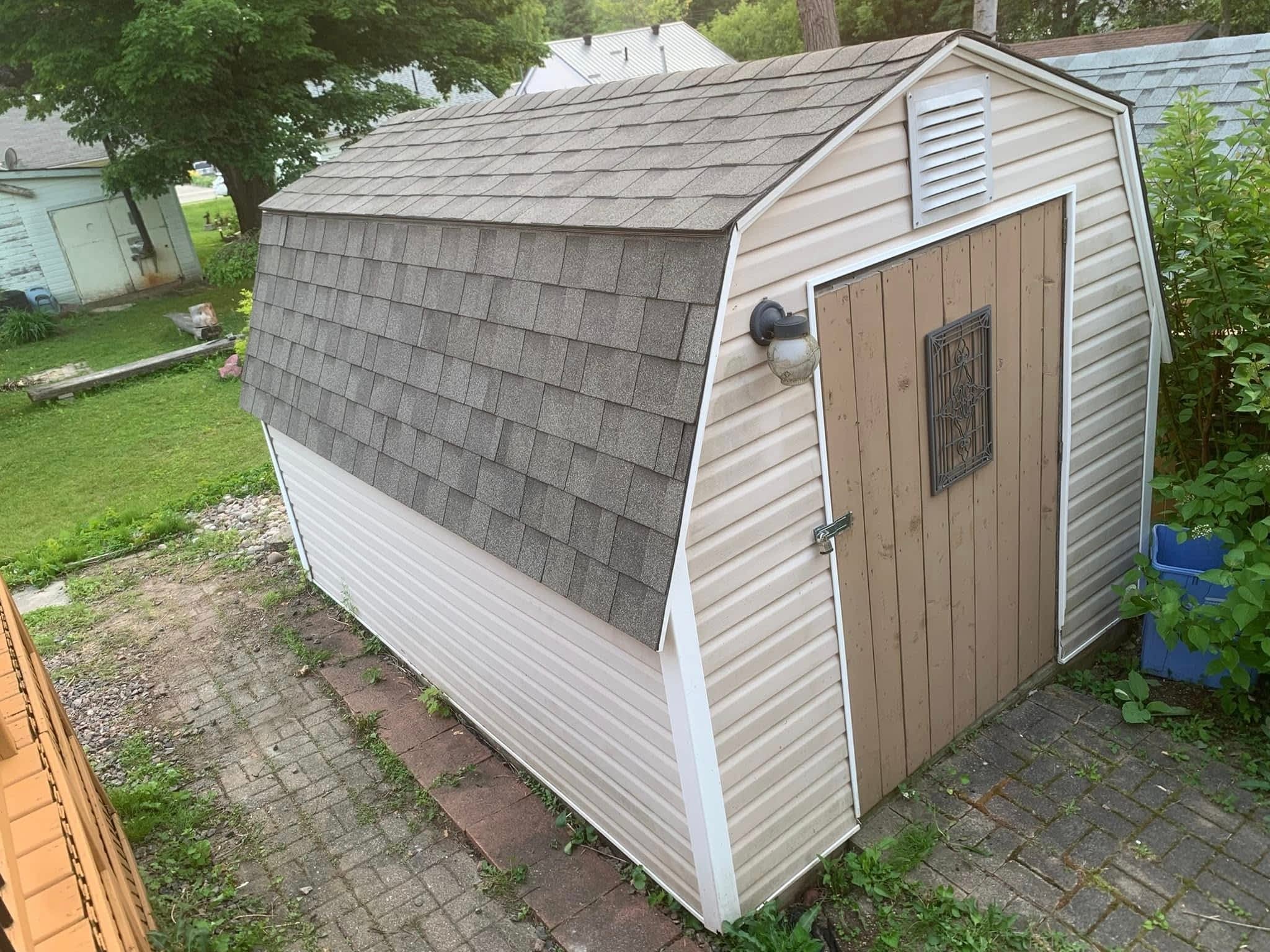 photo Fisher Roofing