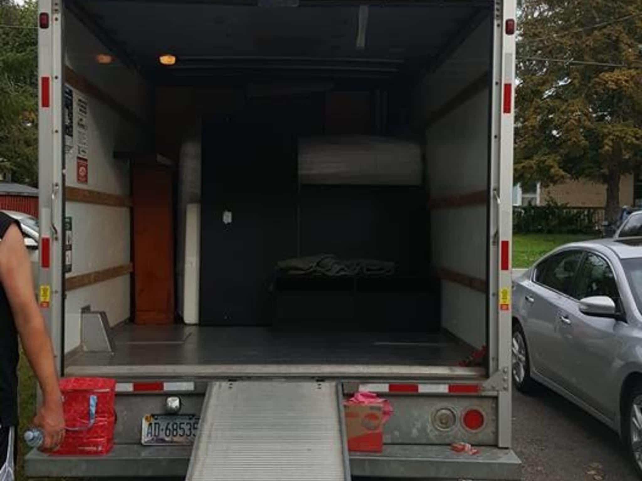 photo Monk & Sons Moving