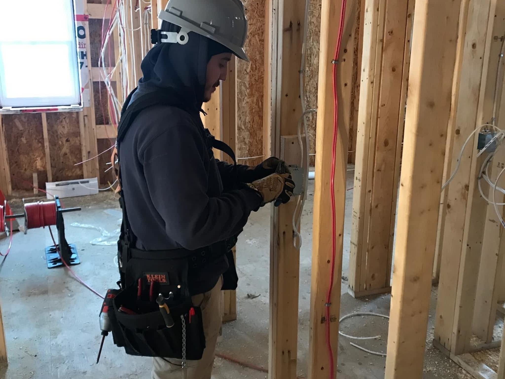 photo Baker Electric