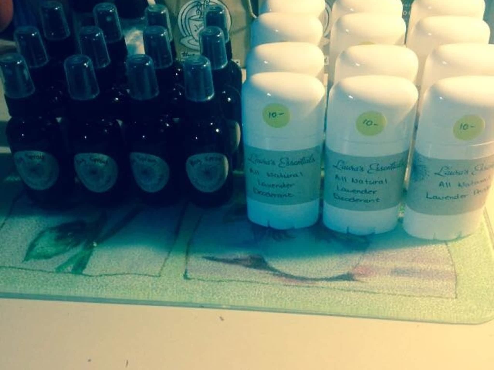 photo Laura's Essentials