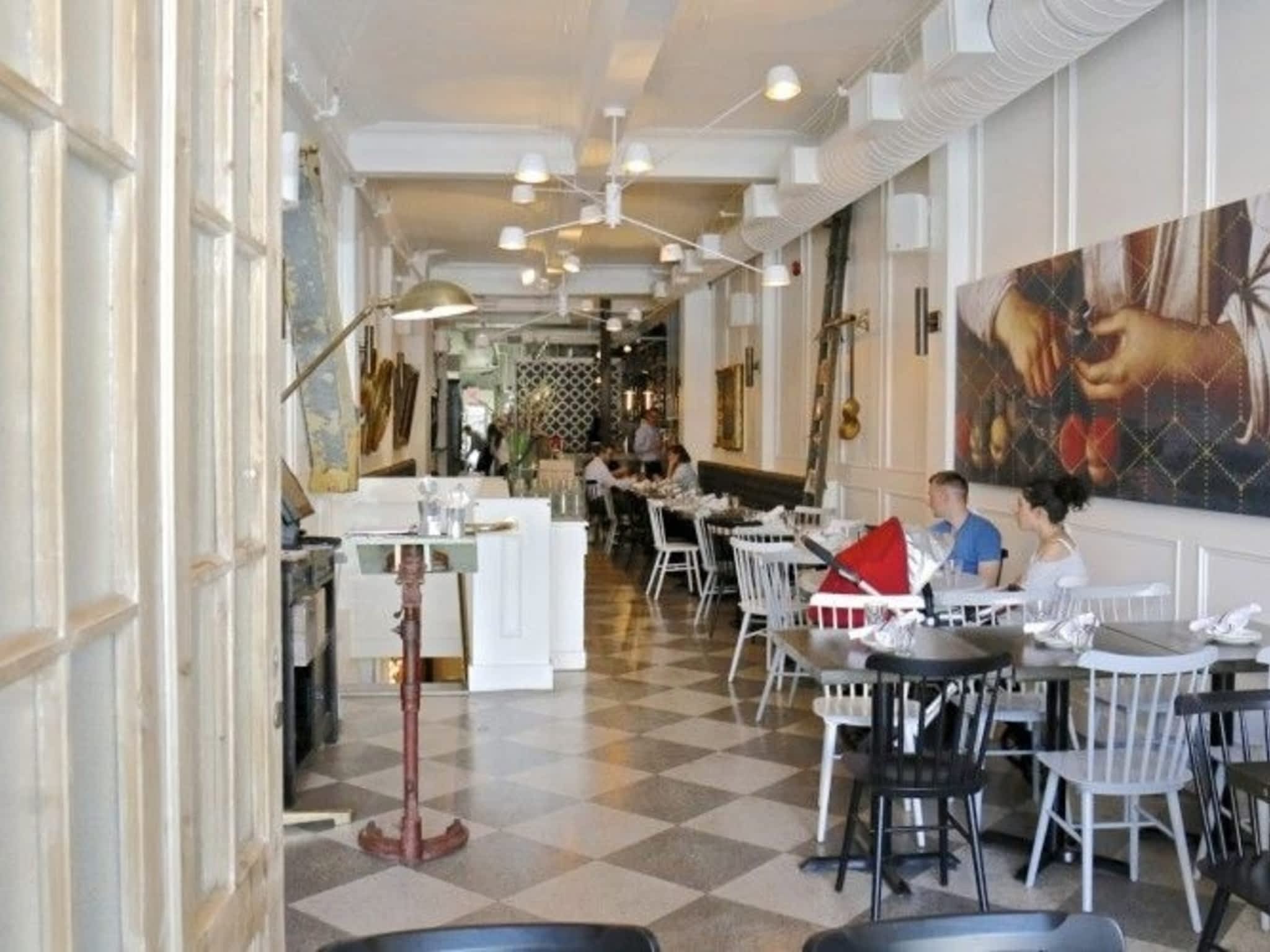 photo Nodo Restaurant