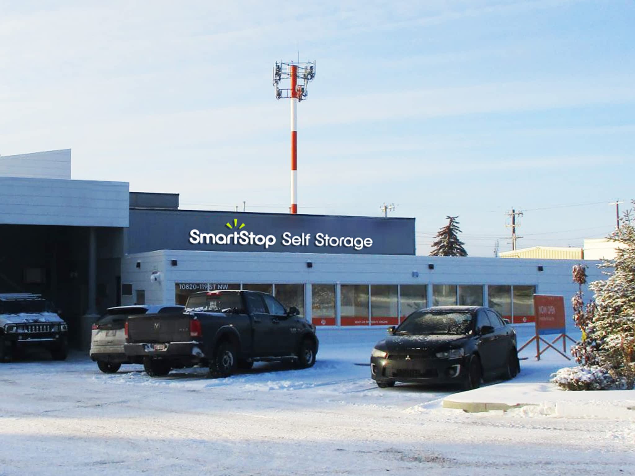 photo SmartStop Self Storage - Edmonton