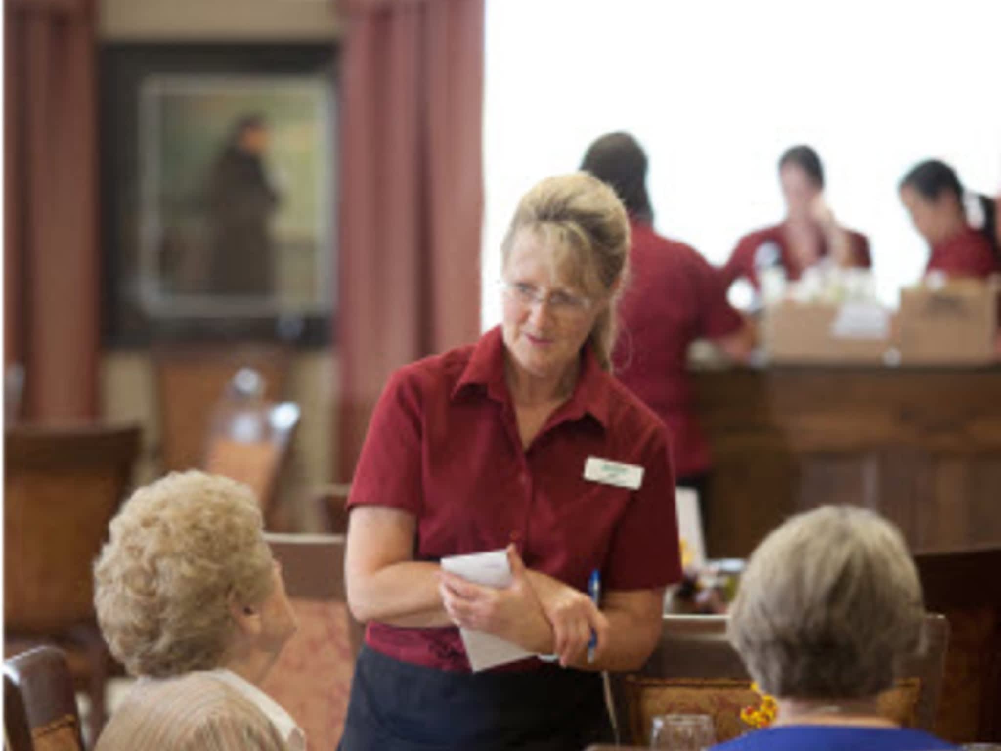 photo Adelaide Place