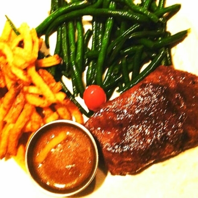 Voir le profil de Steak Frites St-Paul - Montréal-Ouest