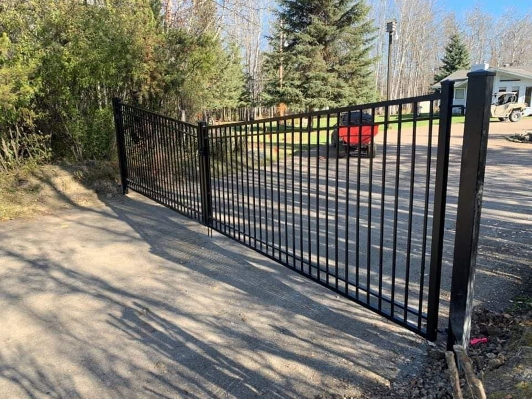 photo Alberta Gate & Fence