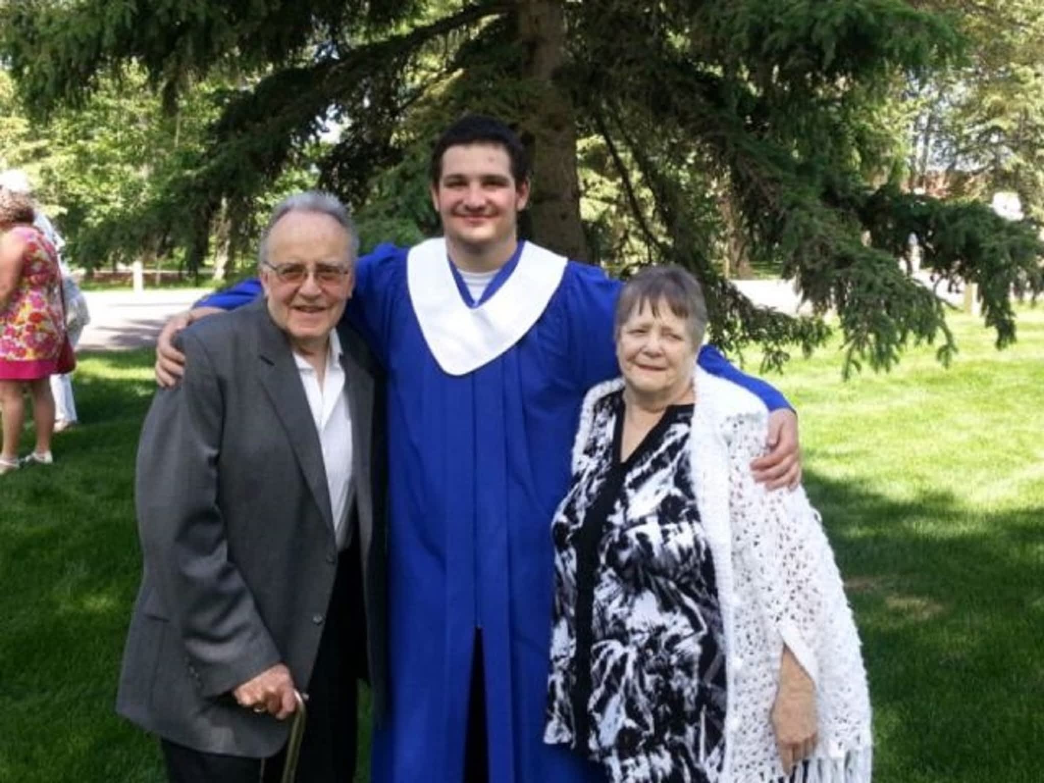 photo D'Luxe Limousine