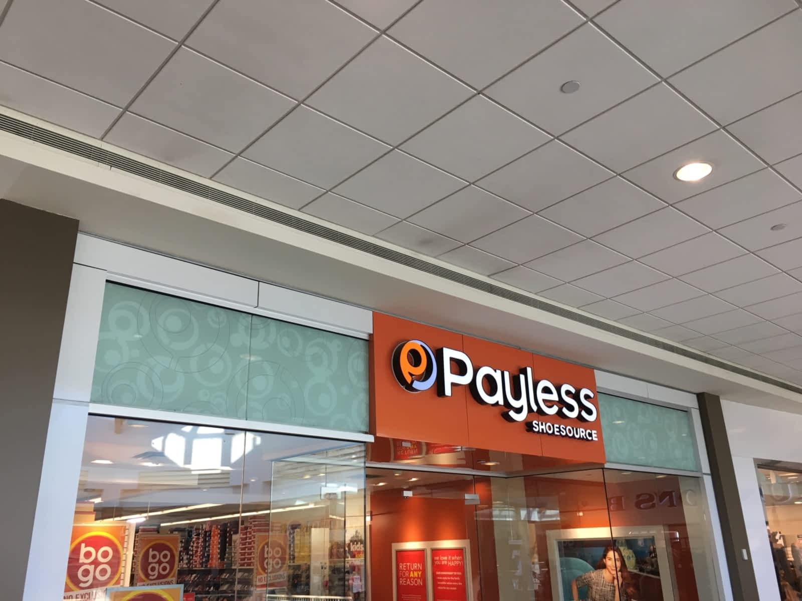 Payless ShoeSource - 1485 Portage Ave, Winnipeg, MB