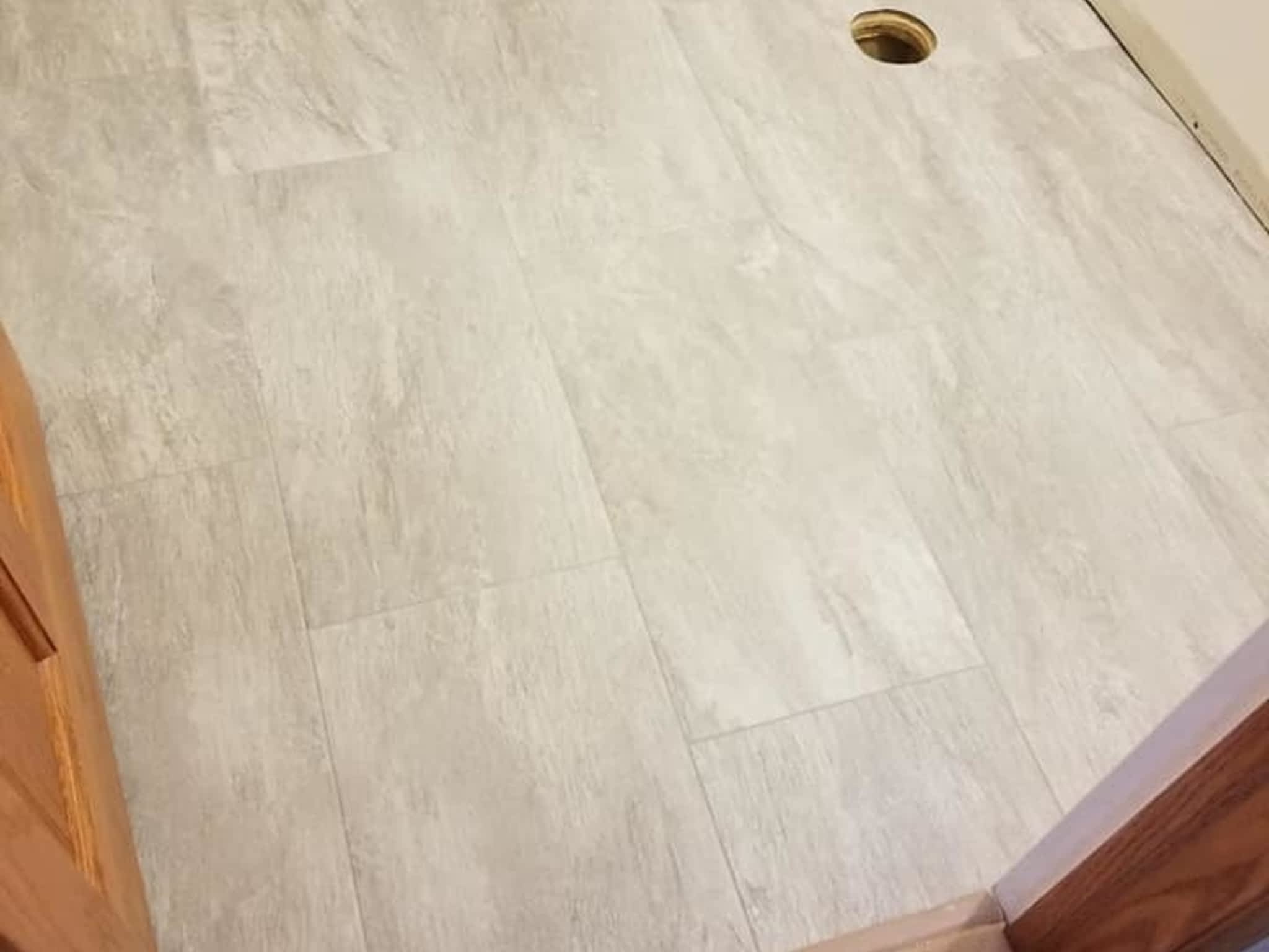 photo M & P Flooring