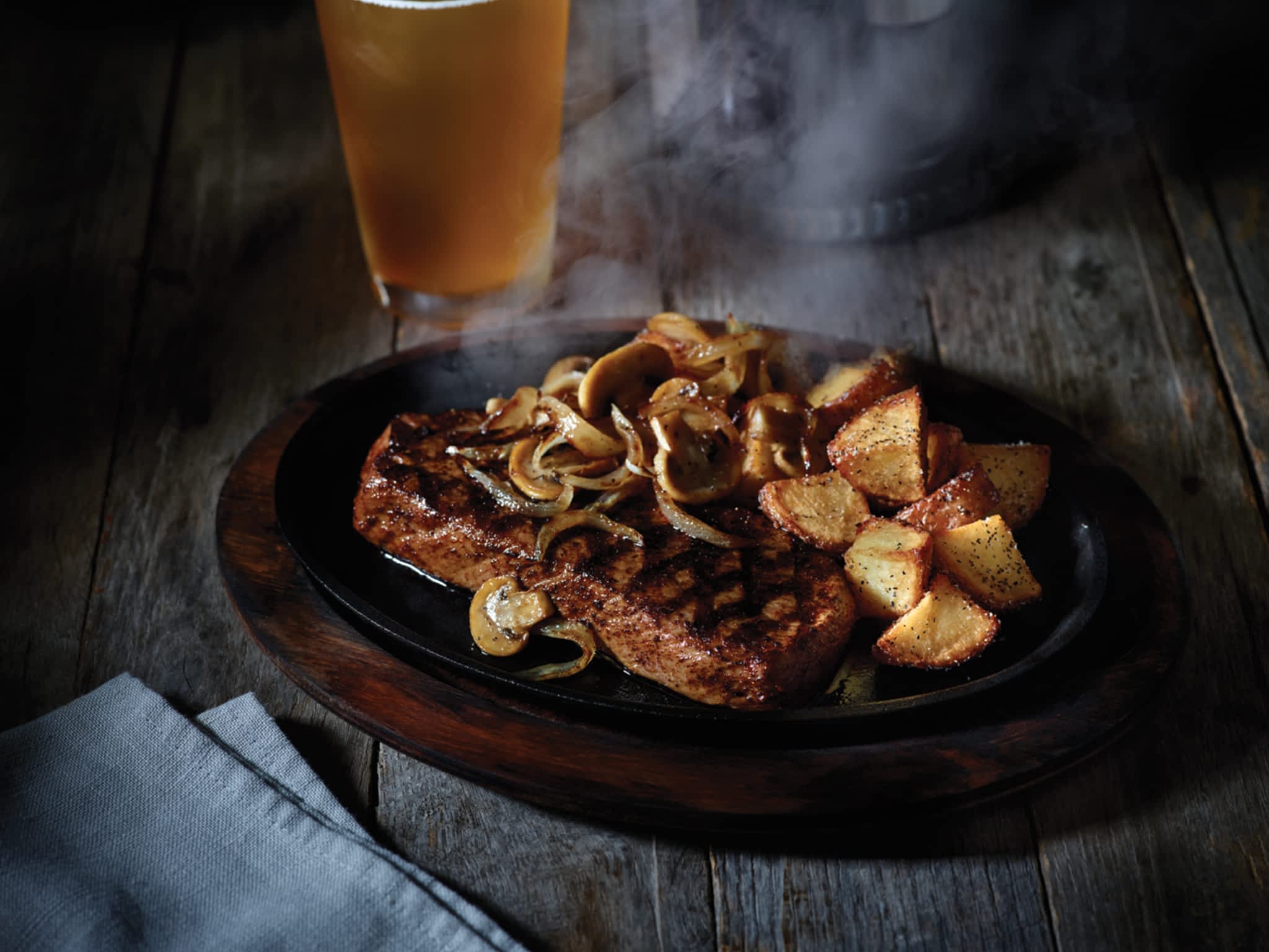 photo AppleBee's Neighborhood Grill & Bar
