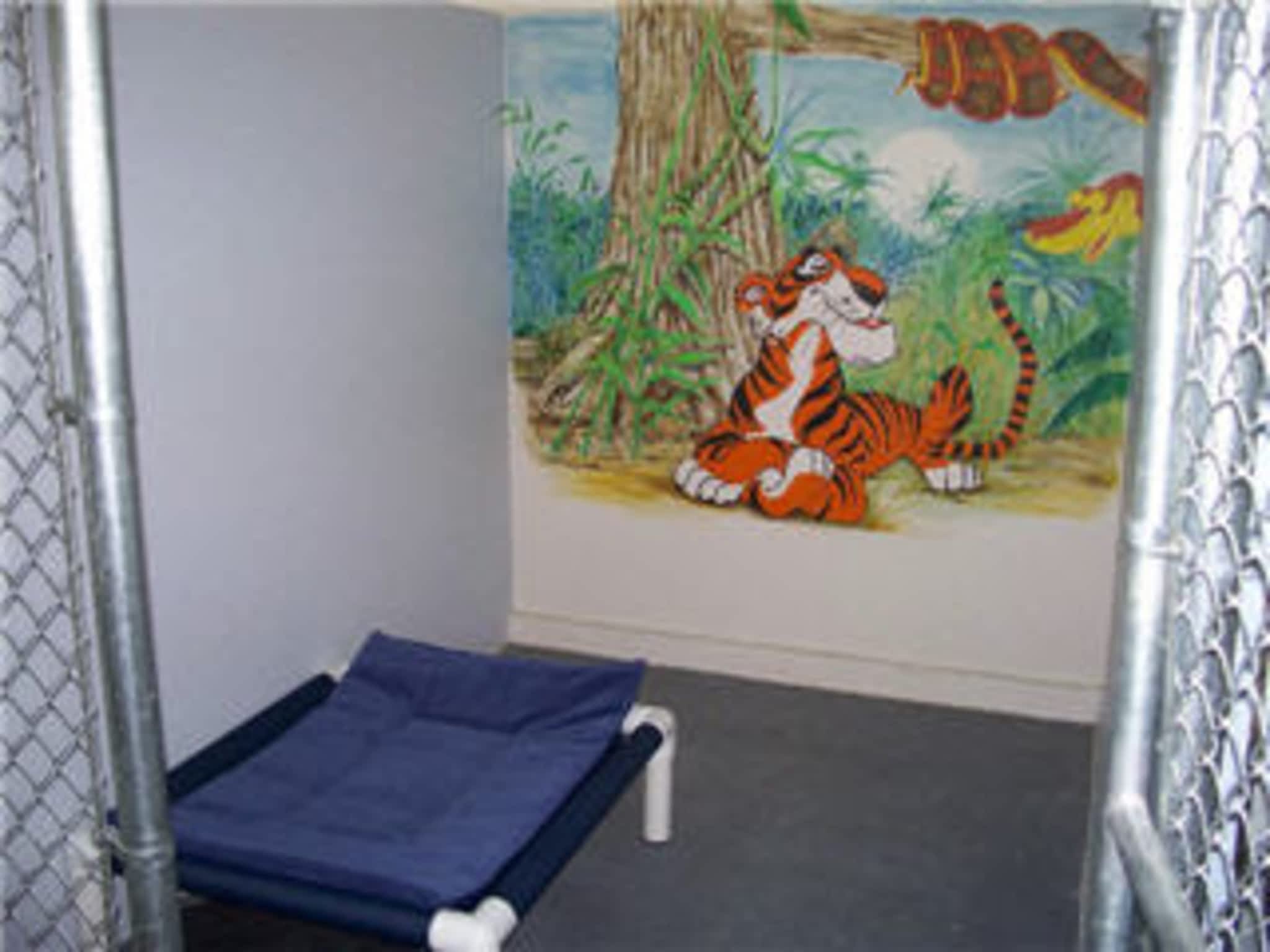 photo Glenpark Pet Hotel & Suites