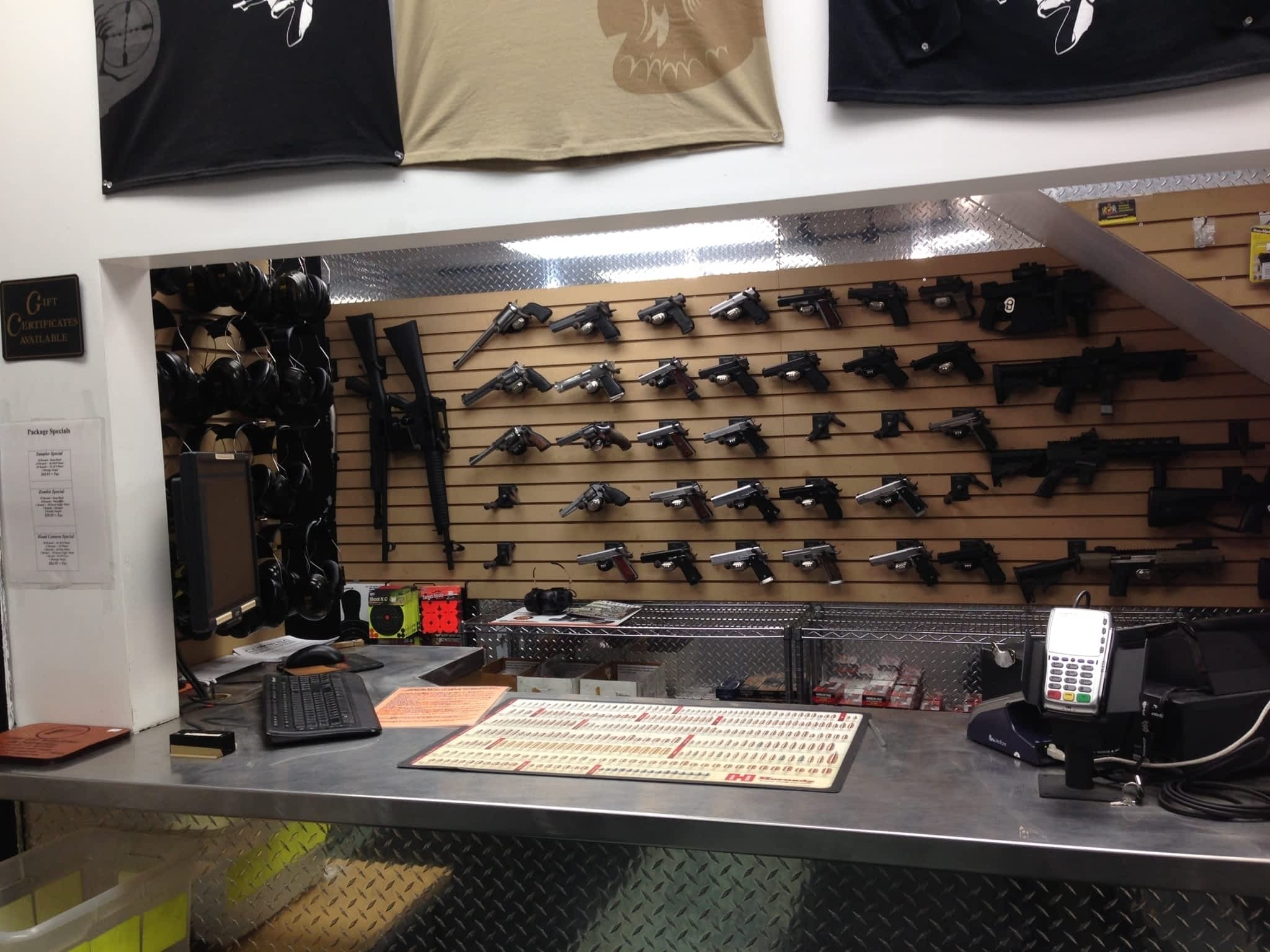 photo Phoenix Indoor Range & Gun Shop Ltd