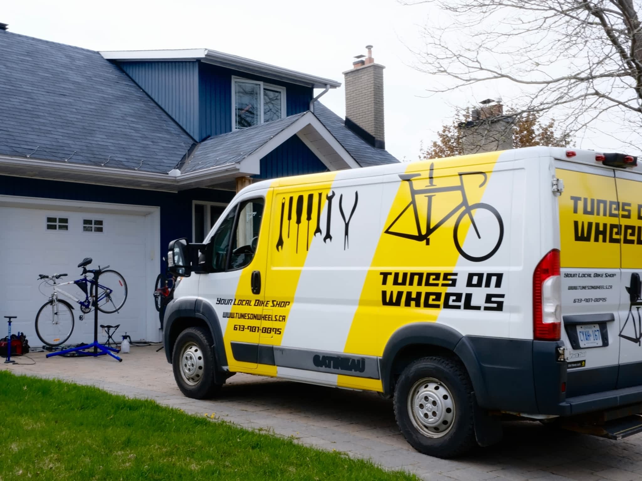 photo “Tunes on Wheels” Bicycle Mobile Service