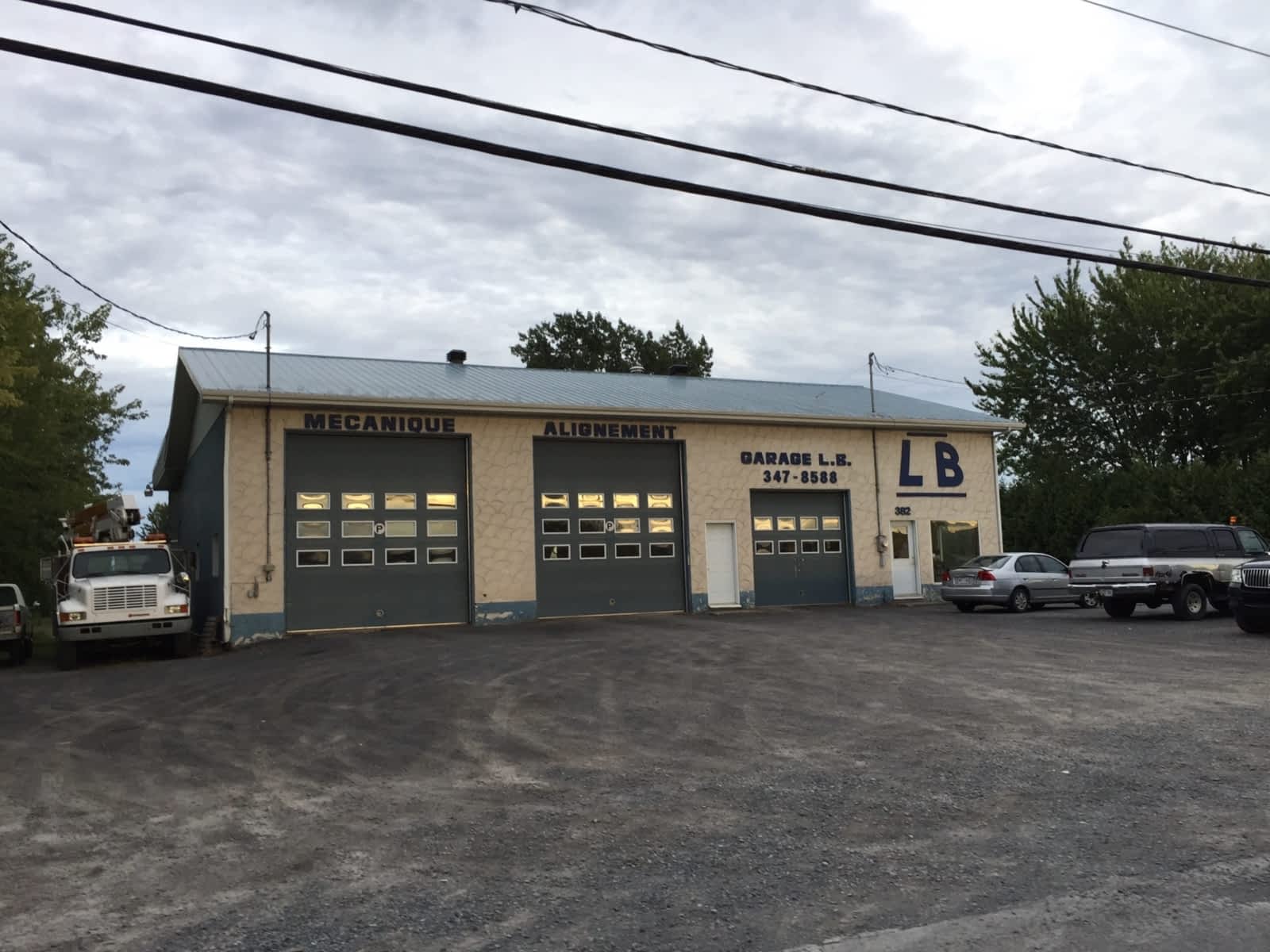 Garage LB Opening Hours 382 Rue AdrienFontaine, SaintJeanSur