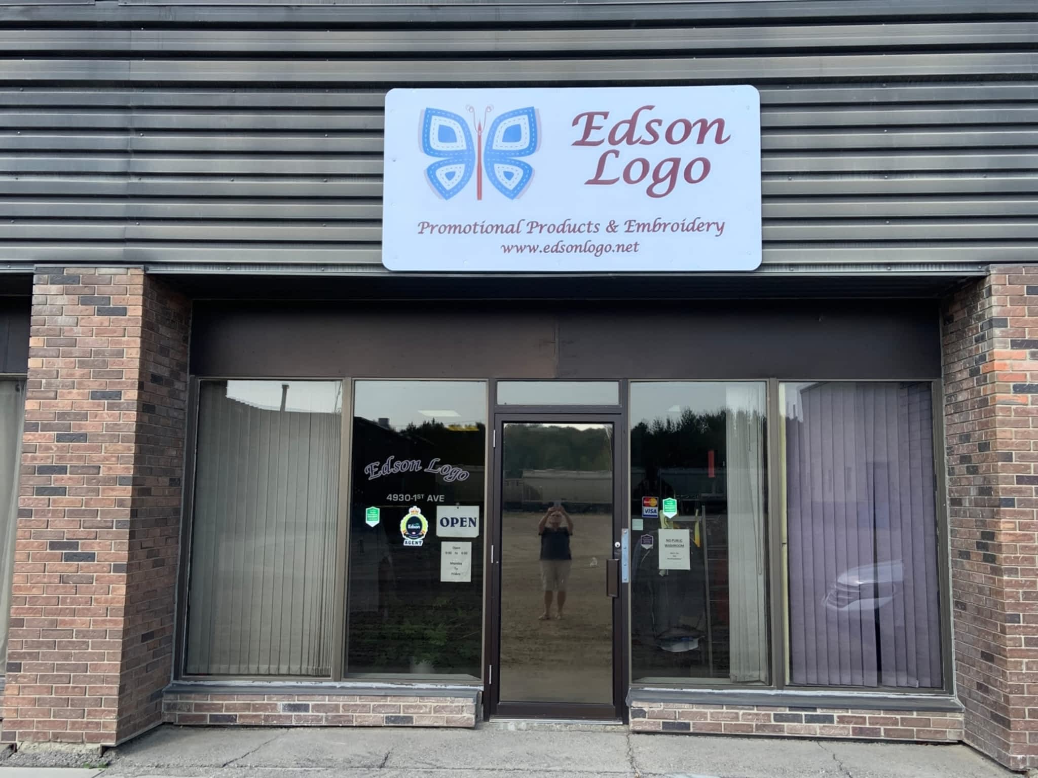 photo Edson Logo