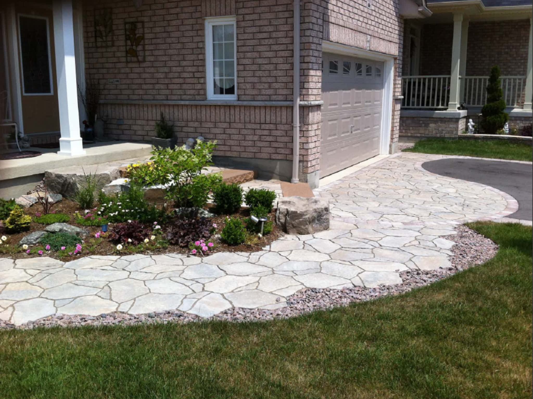 photo Paradise Home Landscaping