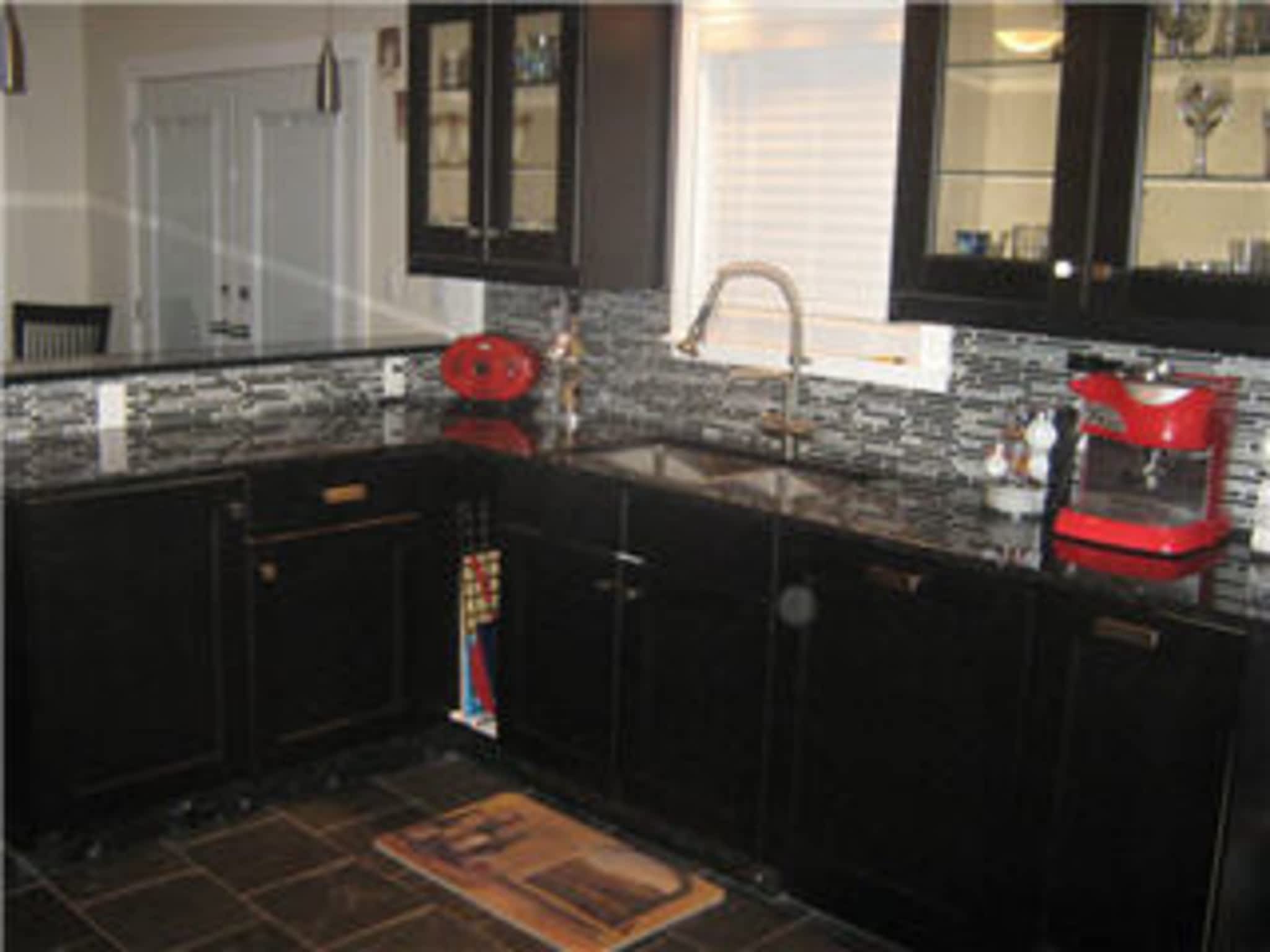 photo Cosmo's Tiling