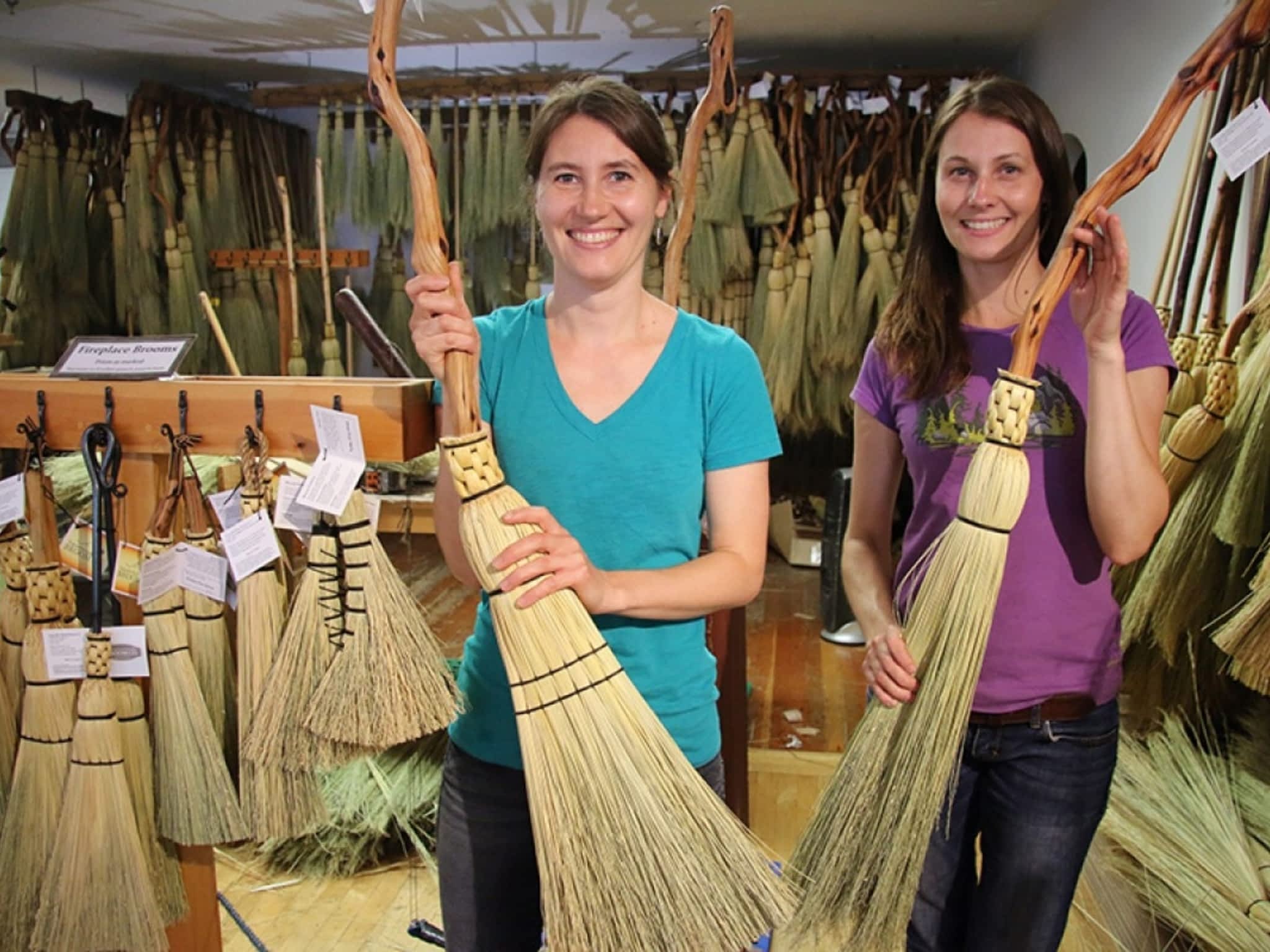 photo Granville Island Broom Co