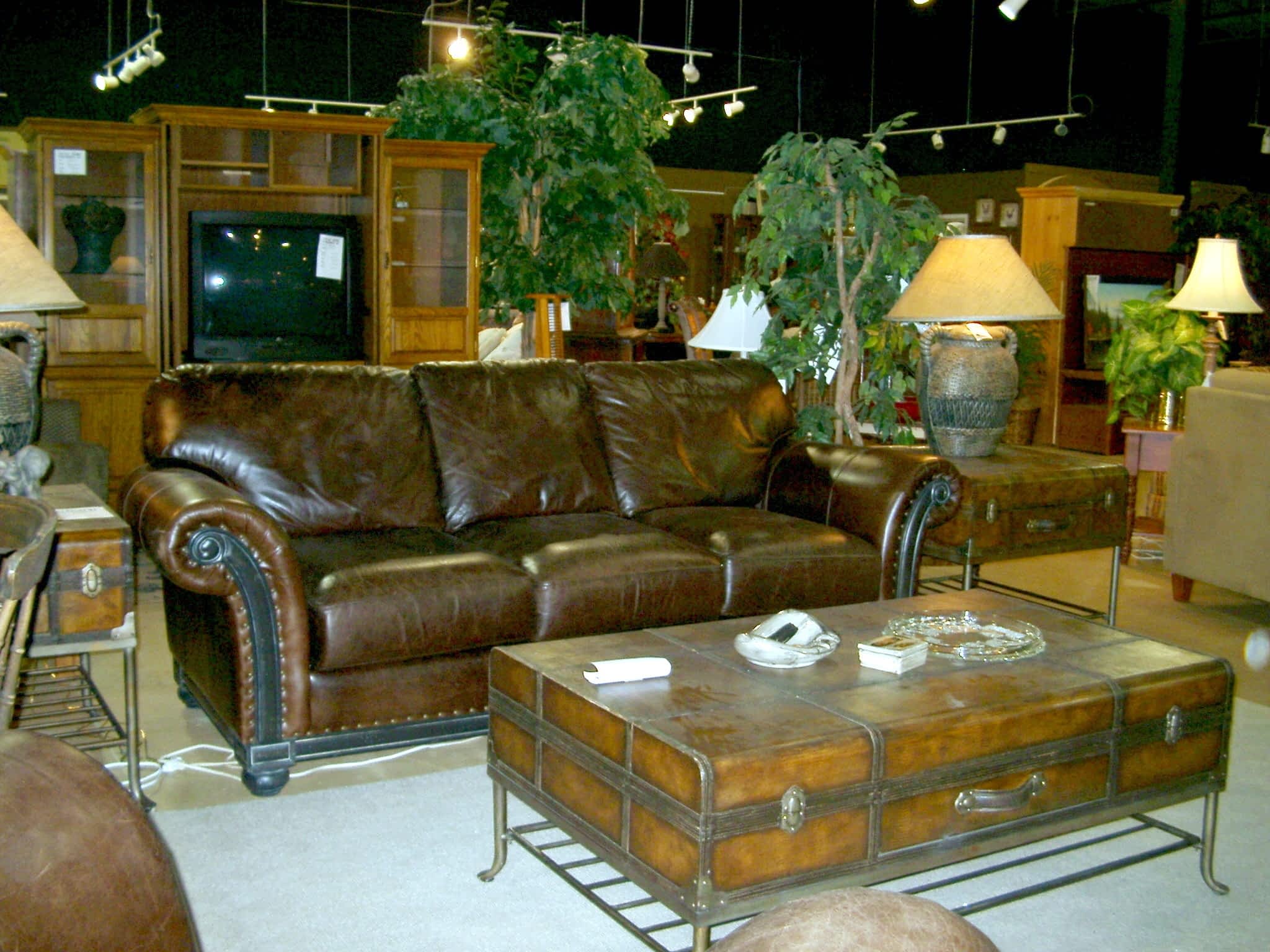Total Home Consignment Ottawa, ON 1860 Bank St Canpages