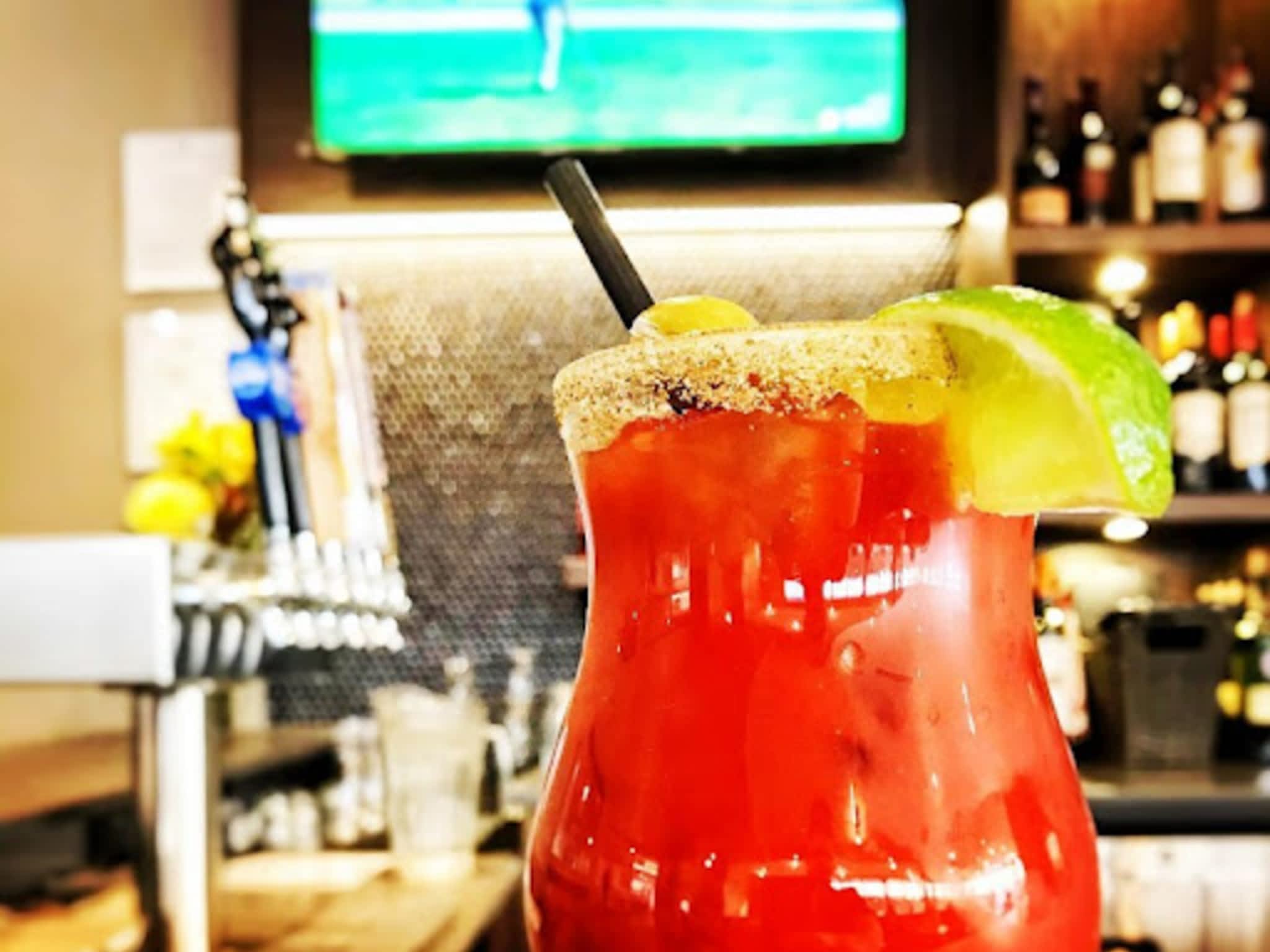 photo Final Approach Restaurant