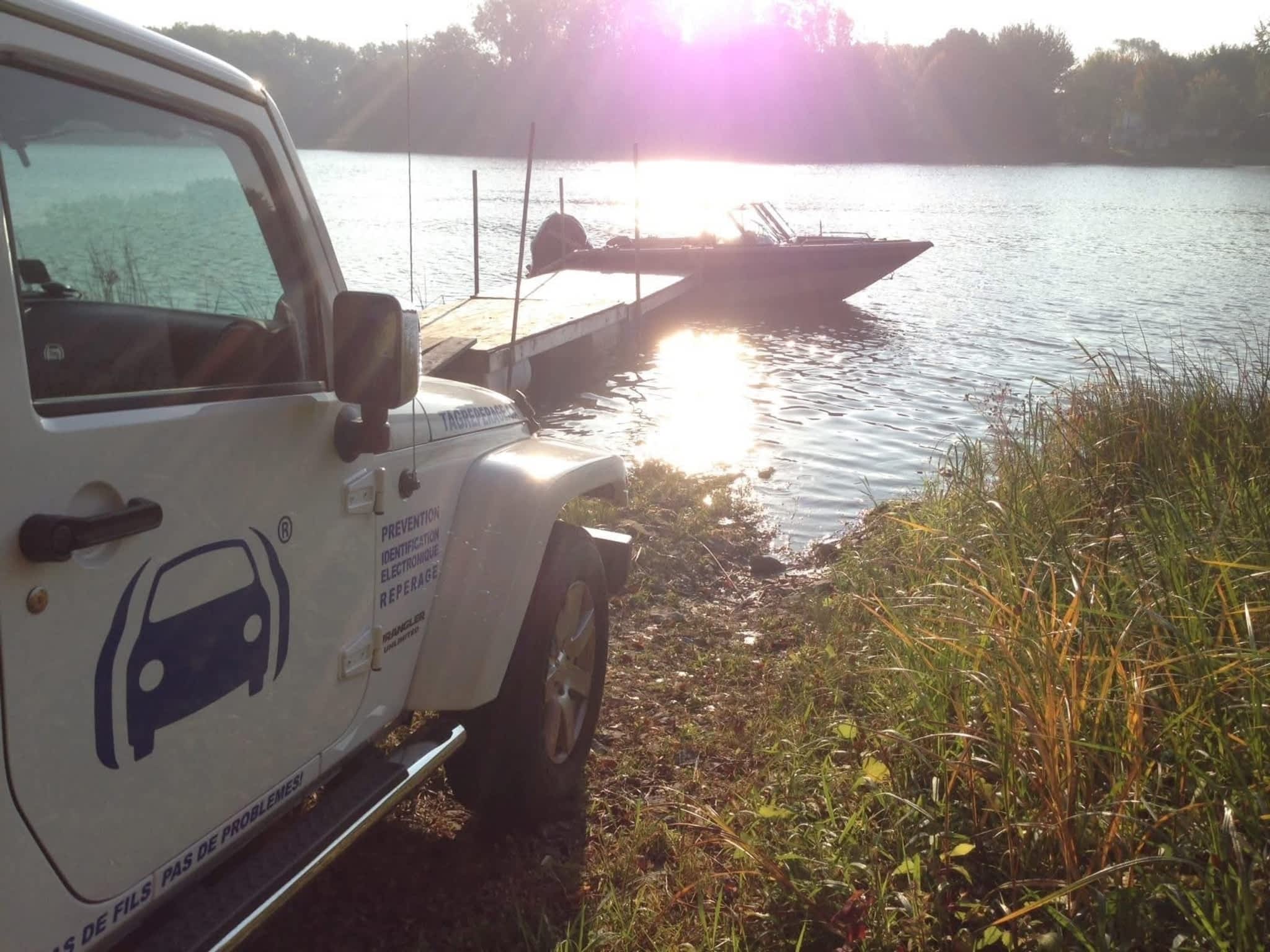 photo Auto Distinction - Système de repérage Tag Laval