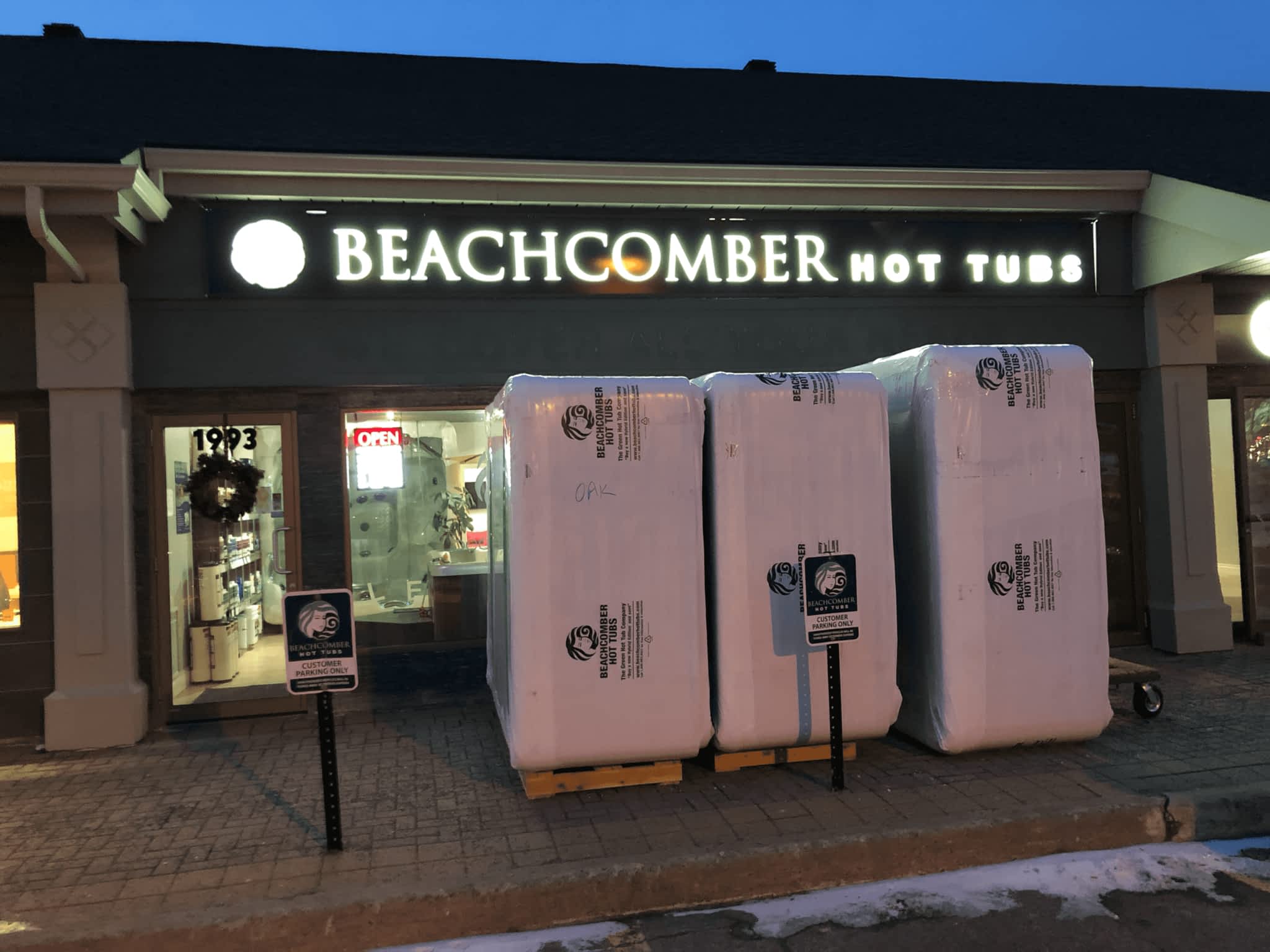 photo Atmosphere Hot Tubs & Leisure (formerly Beachcomber Hot Tubs Orléans)