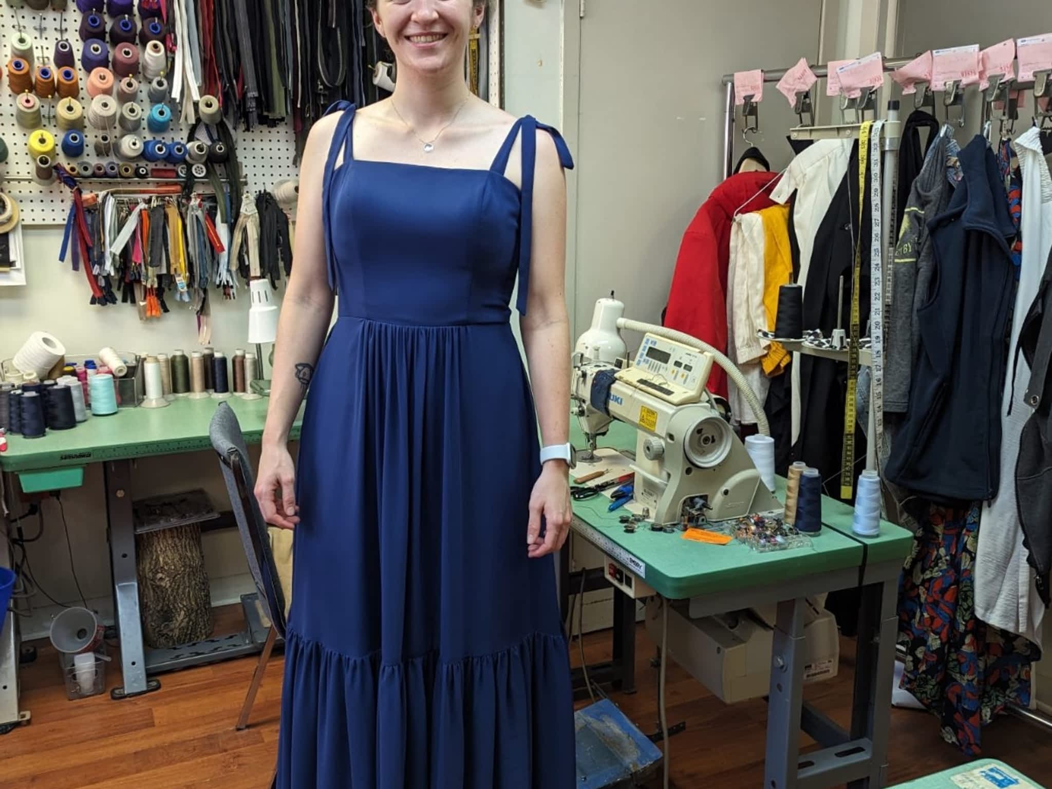 photo Lynn's Tailoring