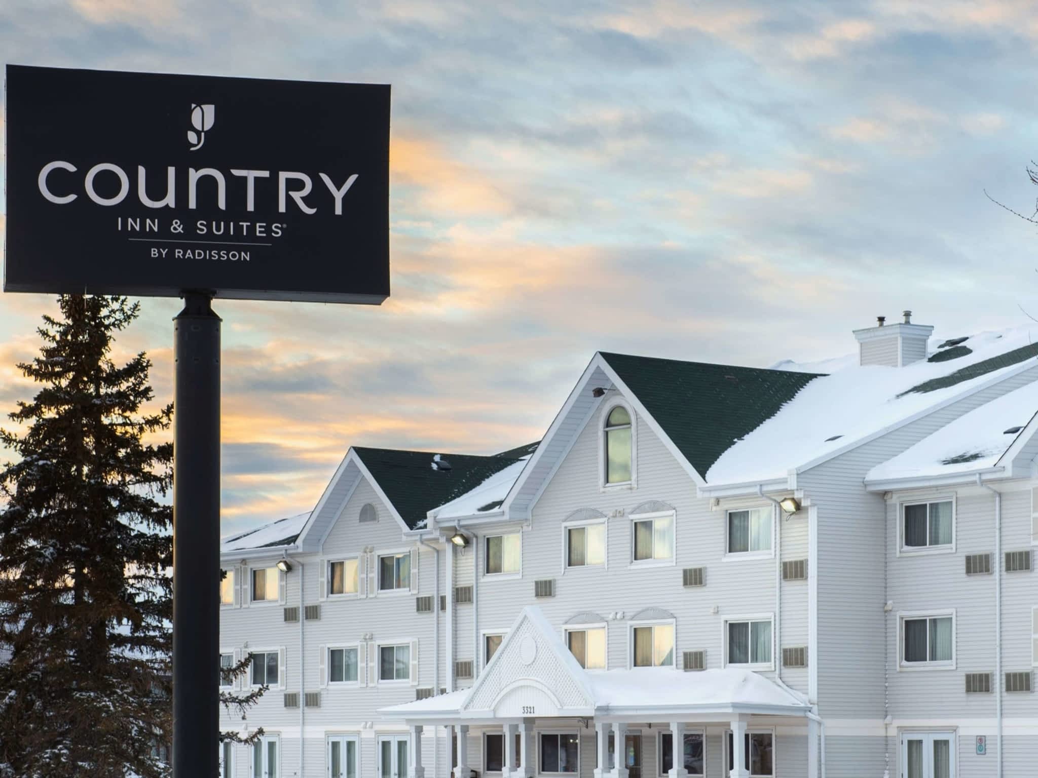 photo Country Inn & Suites by Radisson, Regina, SK - Closed