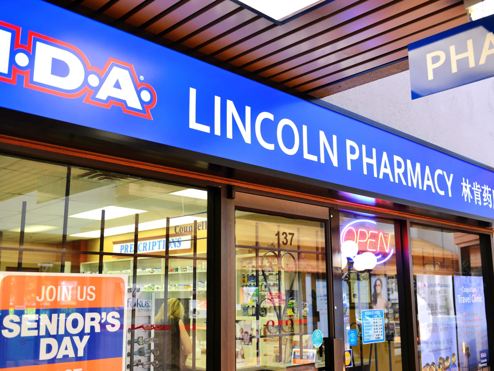 photo I.D.A. - Lincoln Pharmacy