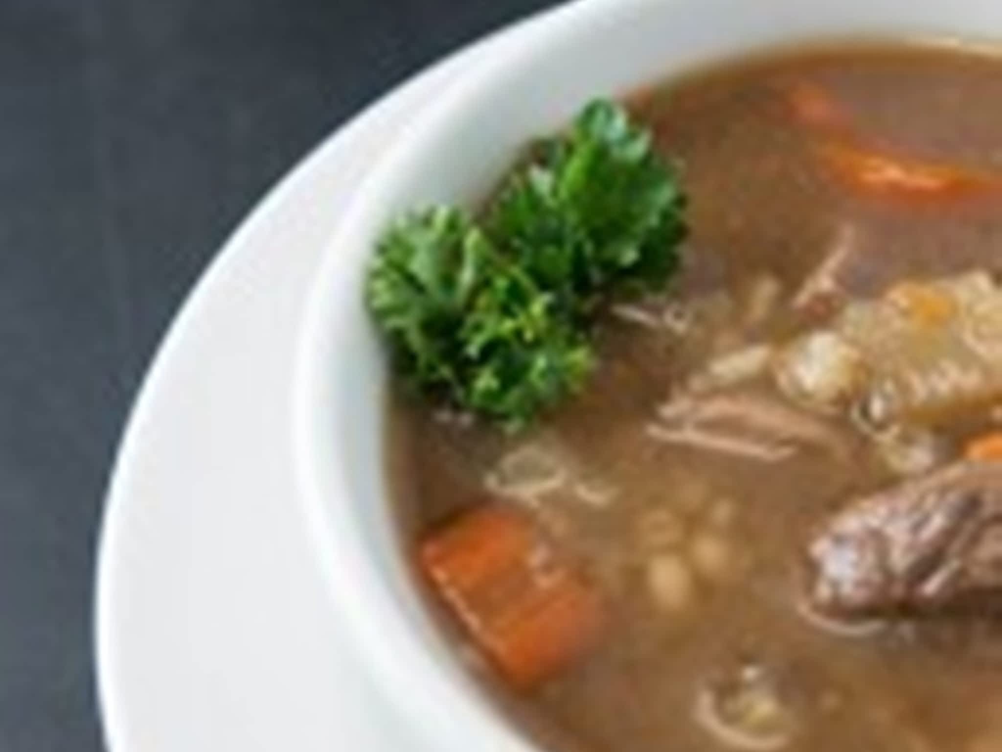 photo Mae's Elite Foods & Catering Inc