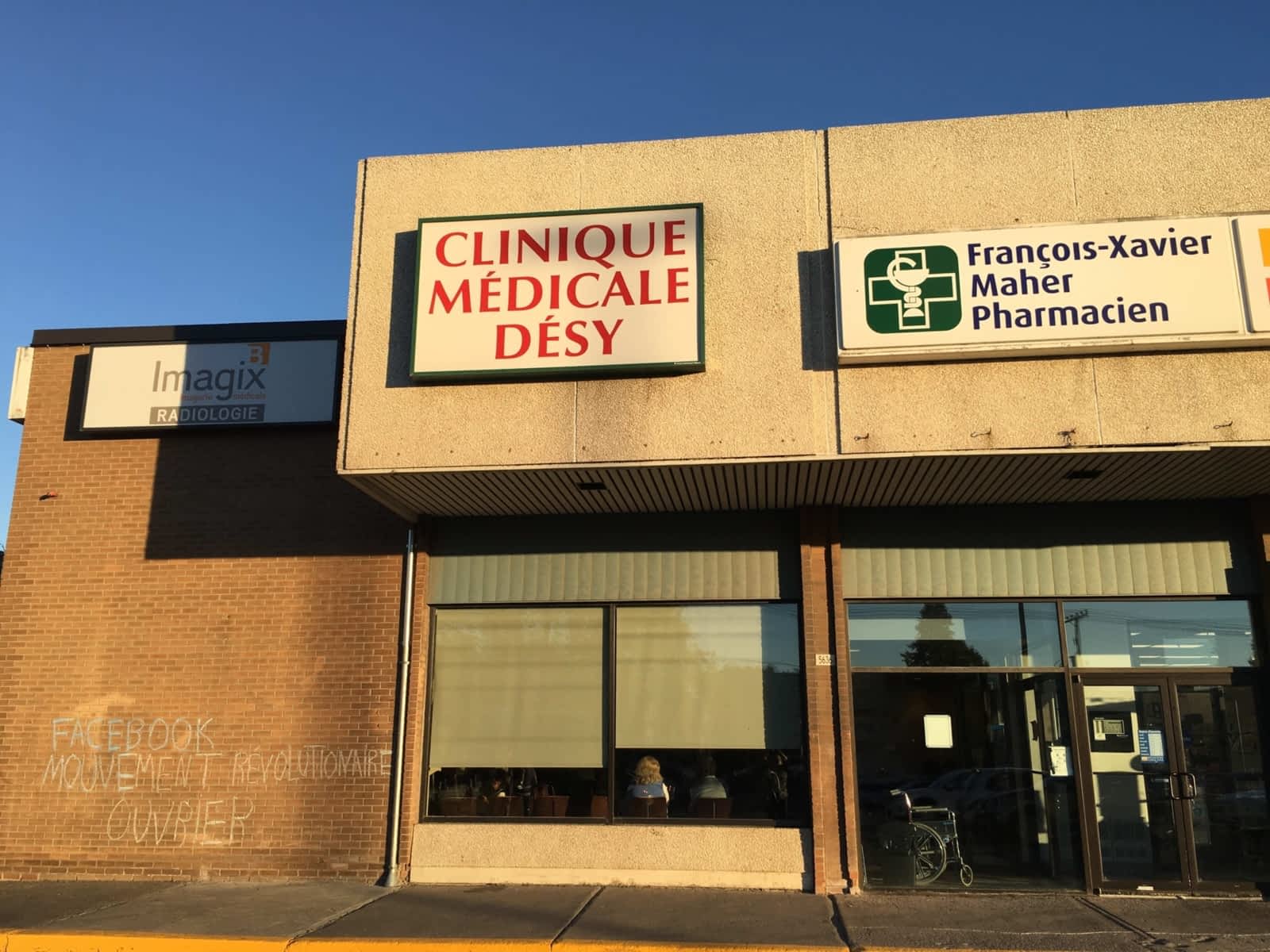 Clinique Médicale Désy - Opening Hours - 5636, boul Henri-Bourassa E